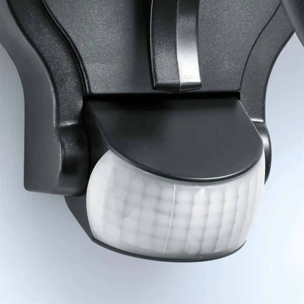 Steinel Außenleuchte L 15 S Schwarz mit Sensor schwenkbar 10 m