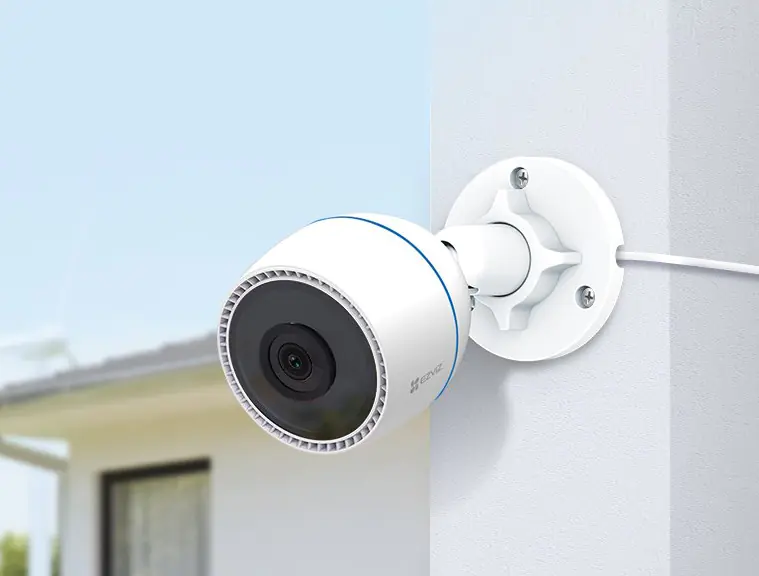 Ezviz WLAN Outdoor Überwachungskamera H3c mit Peronenerkennung  