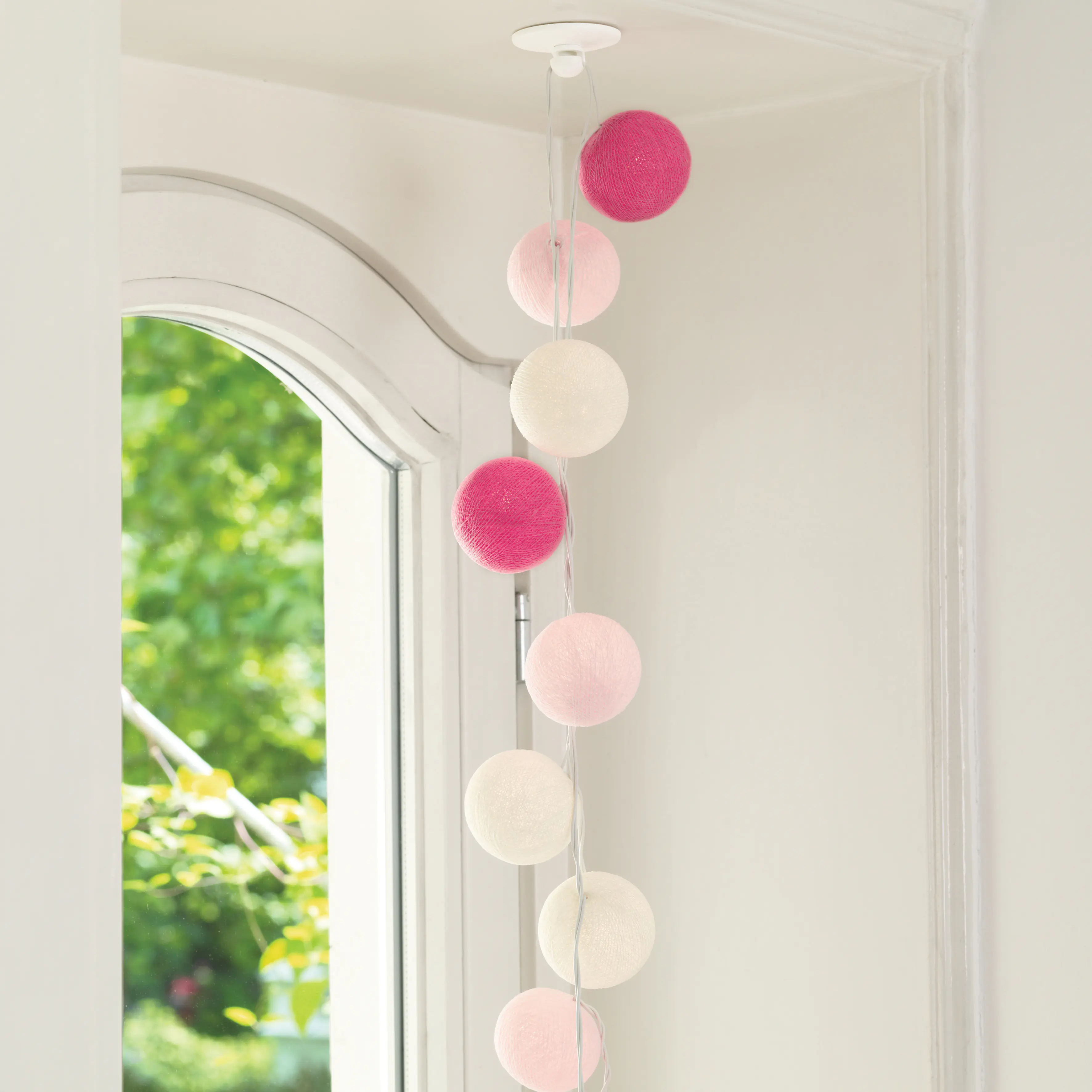 tesa Powerstrips Deckenhaken weiß tesa Powerstrips Deckenhaken weiß