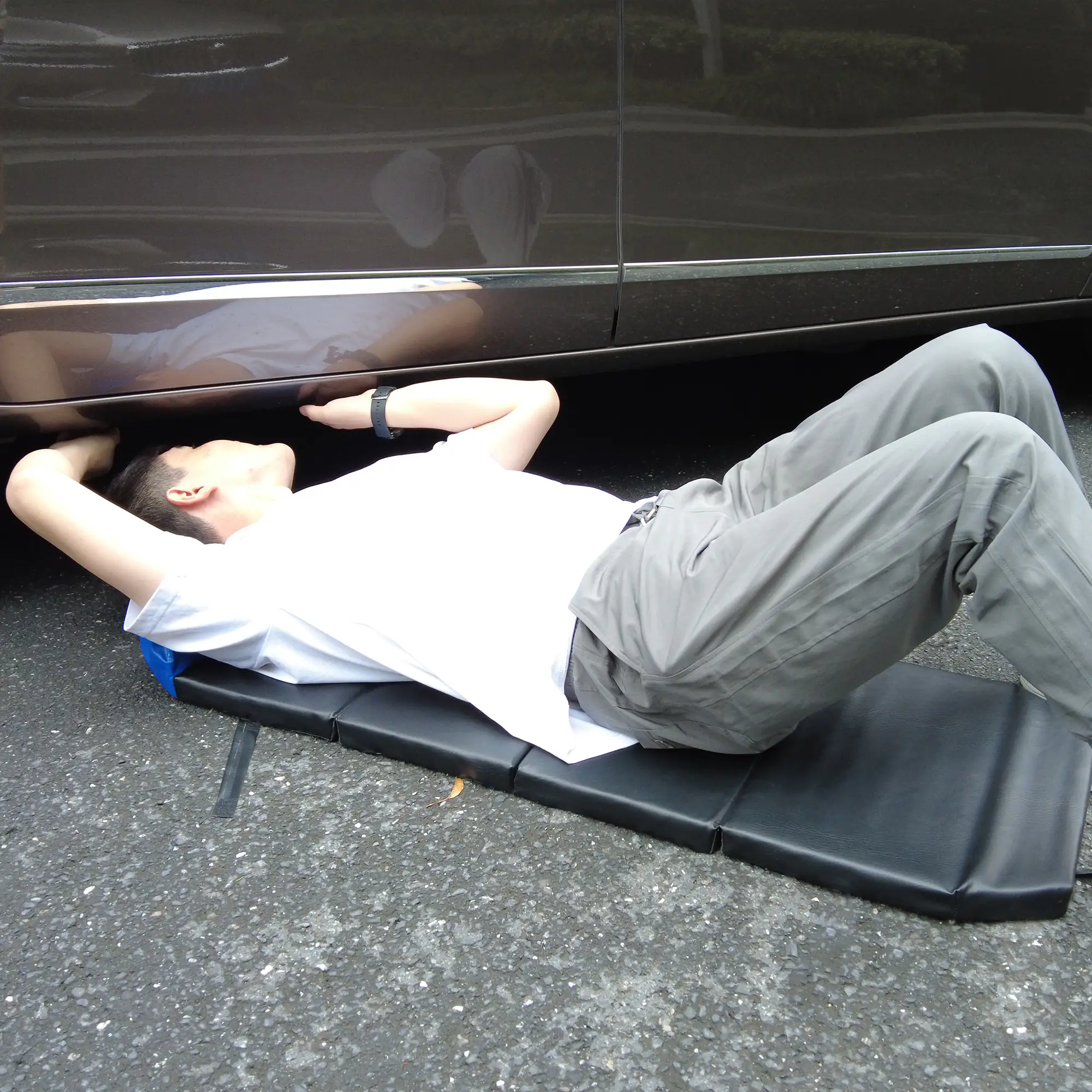 TrendLine Werkstattmatte 116 x 42cm, schwarz-blau