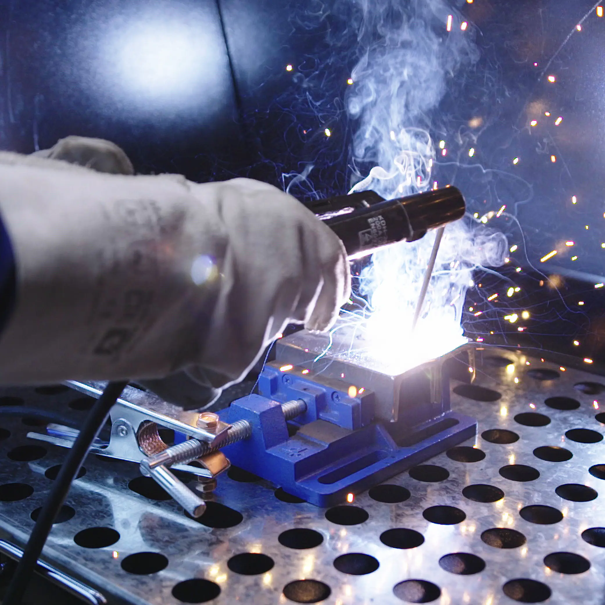 Güde Universalschweissgerät Uni-Mig 125 SYN 20-120 A