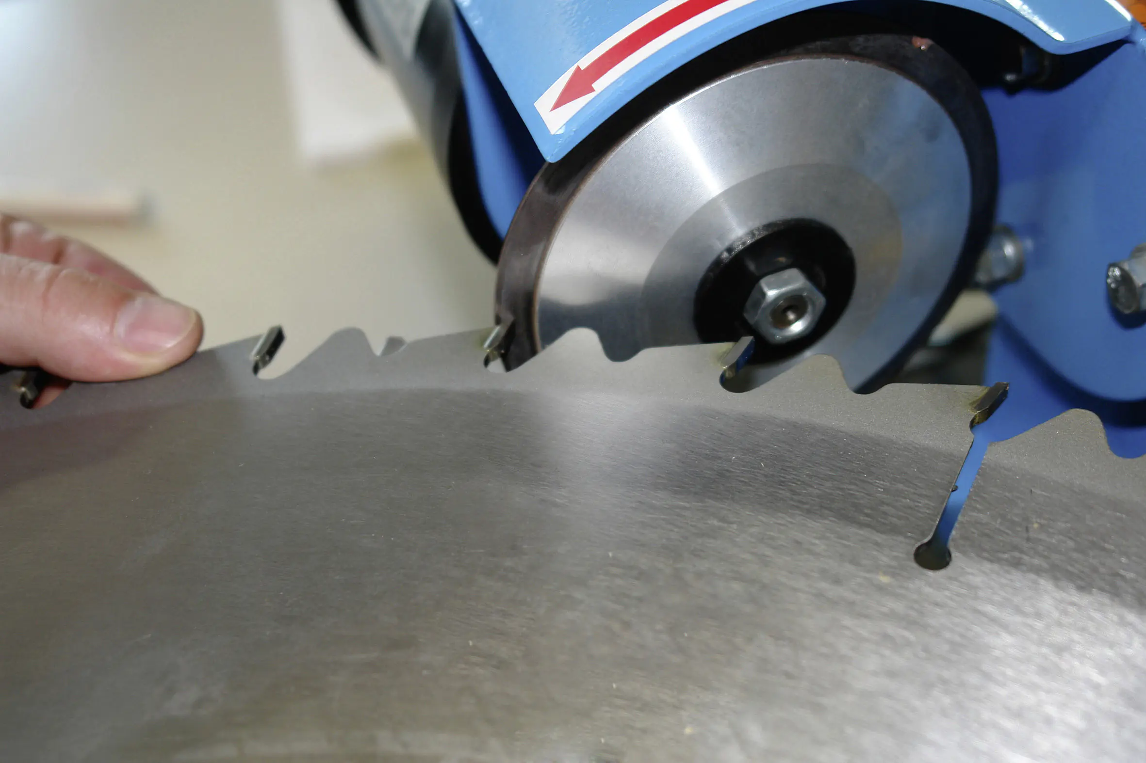 Güde Sägeblattschärfgerät GSS 700 P