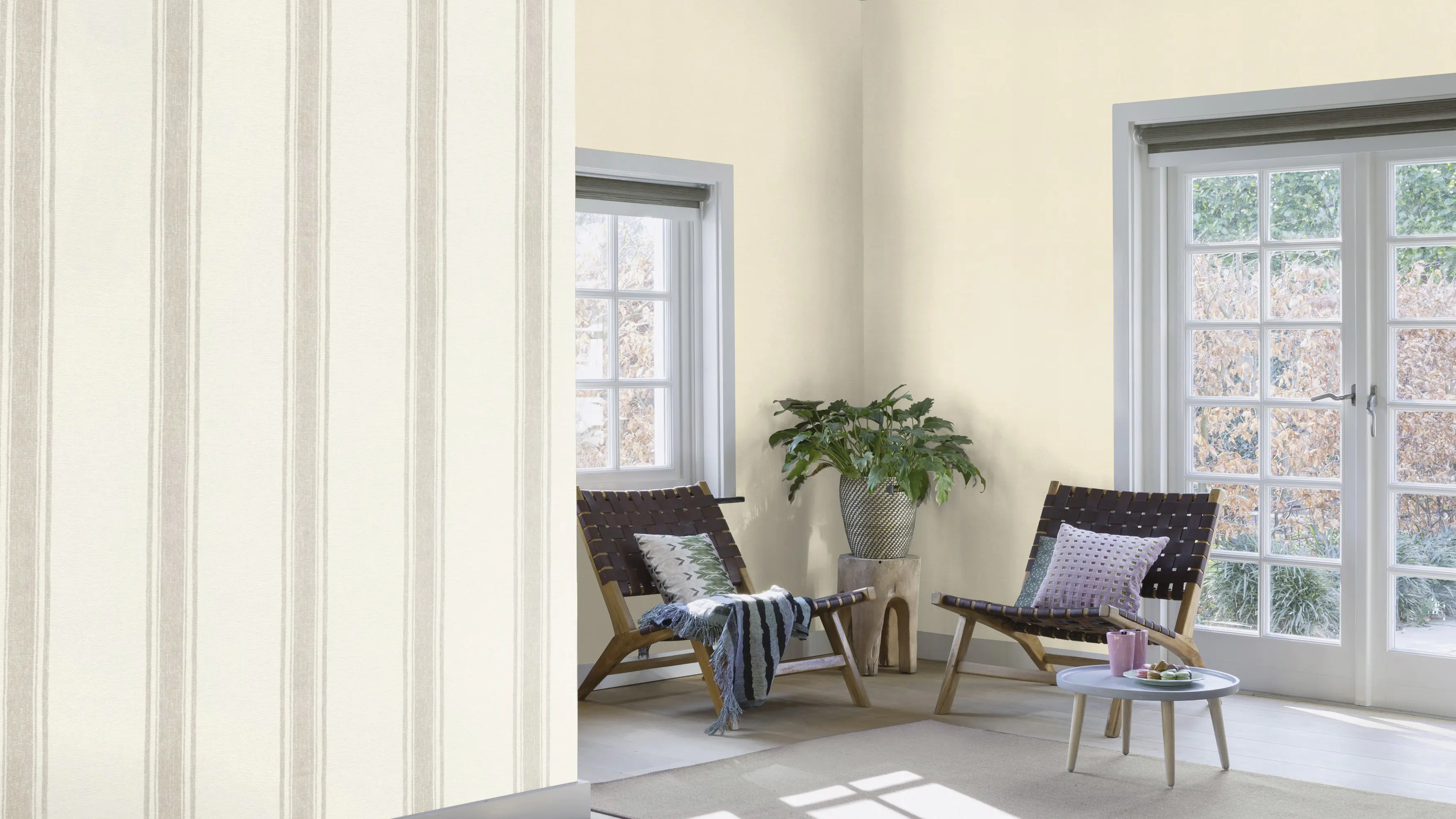 Rasch Vliestapete 555622 Beige-Rotbeige Streifen 10,05 m x 0,53 m Rasch Vliestapete 555622 Beige-Rotbeige Streifen 10,05 m x 0,53 m
