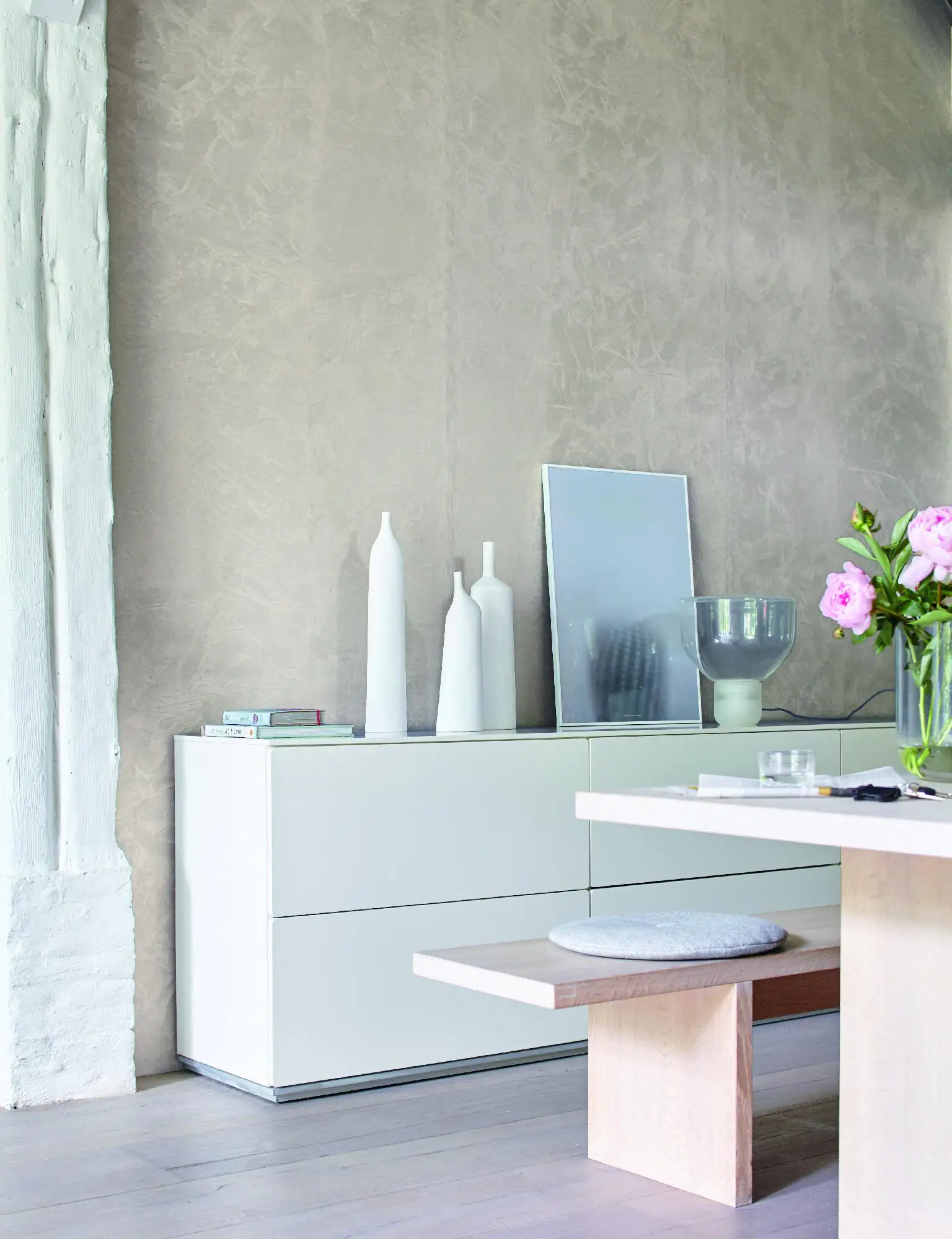 Alpina Innenfarbe Beton-Optik 3 L Basis und 1 L Finish, Hellgrau matt Alpina Innenfarbe Beton-Optik 3 L Basis und 1 L Finish, Hellgrau matt