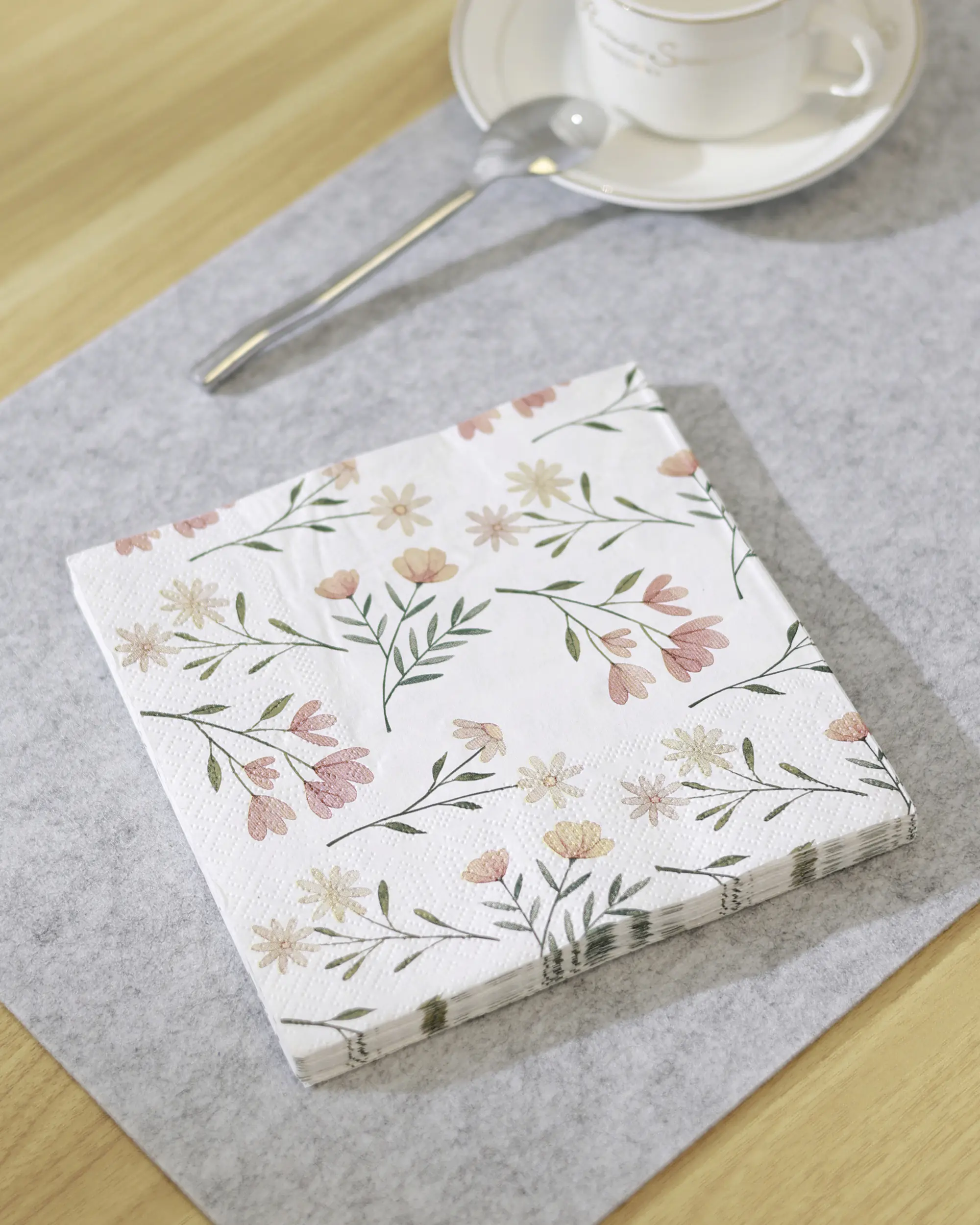 Eglo Servietten Blümchen Mahuli bunt 16,5 x 16,5 cm - 20er Pack