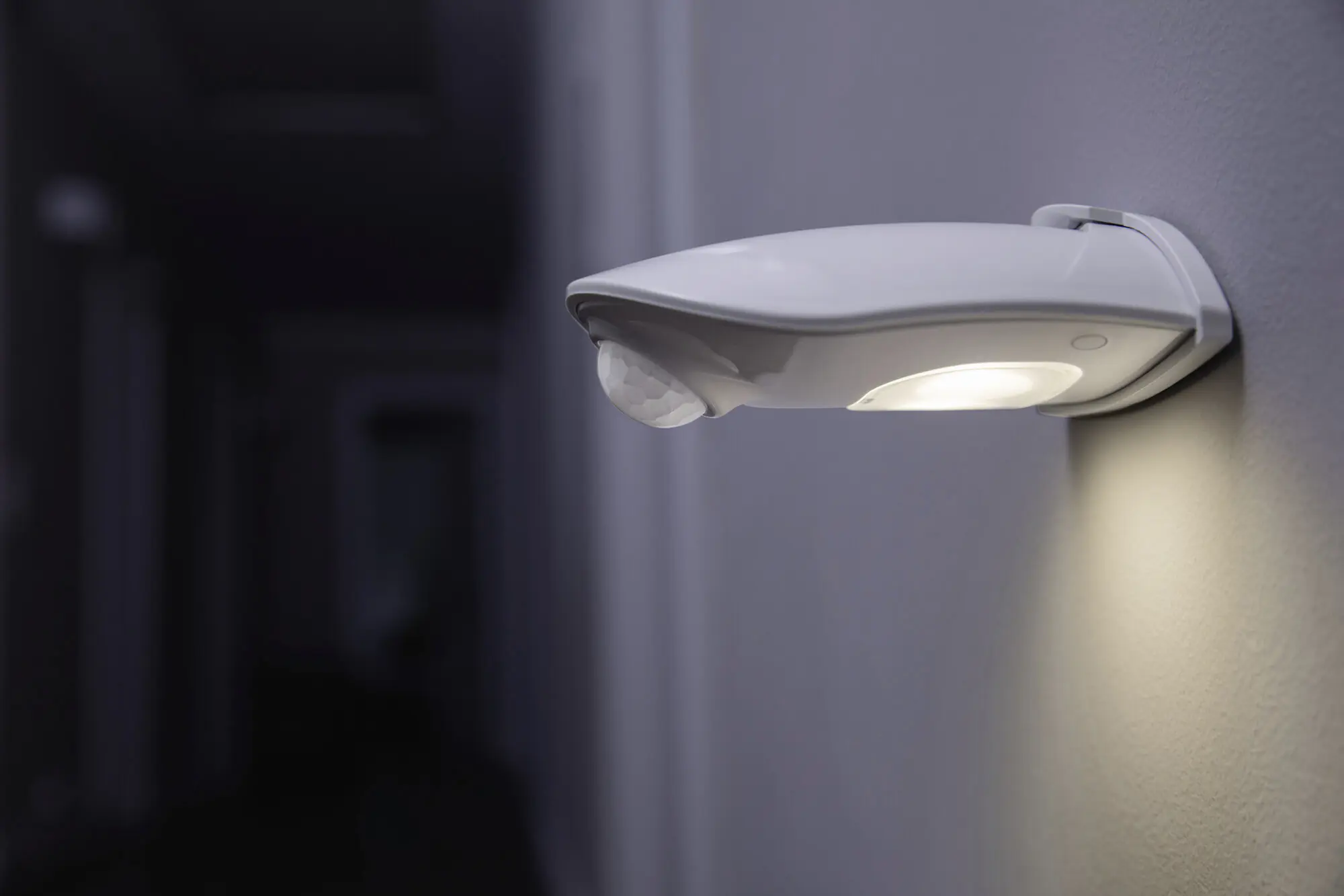 Osram LED-Außenleuchte Doorled Down mit Licht- & Bewegungssensor 10,25 cm kaltweiß silber