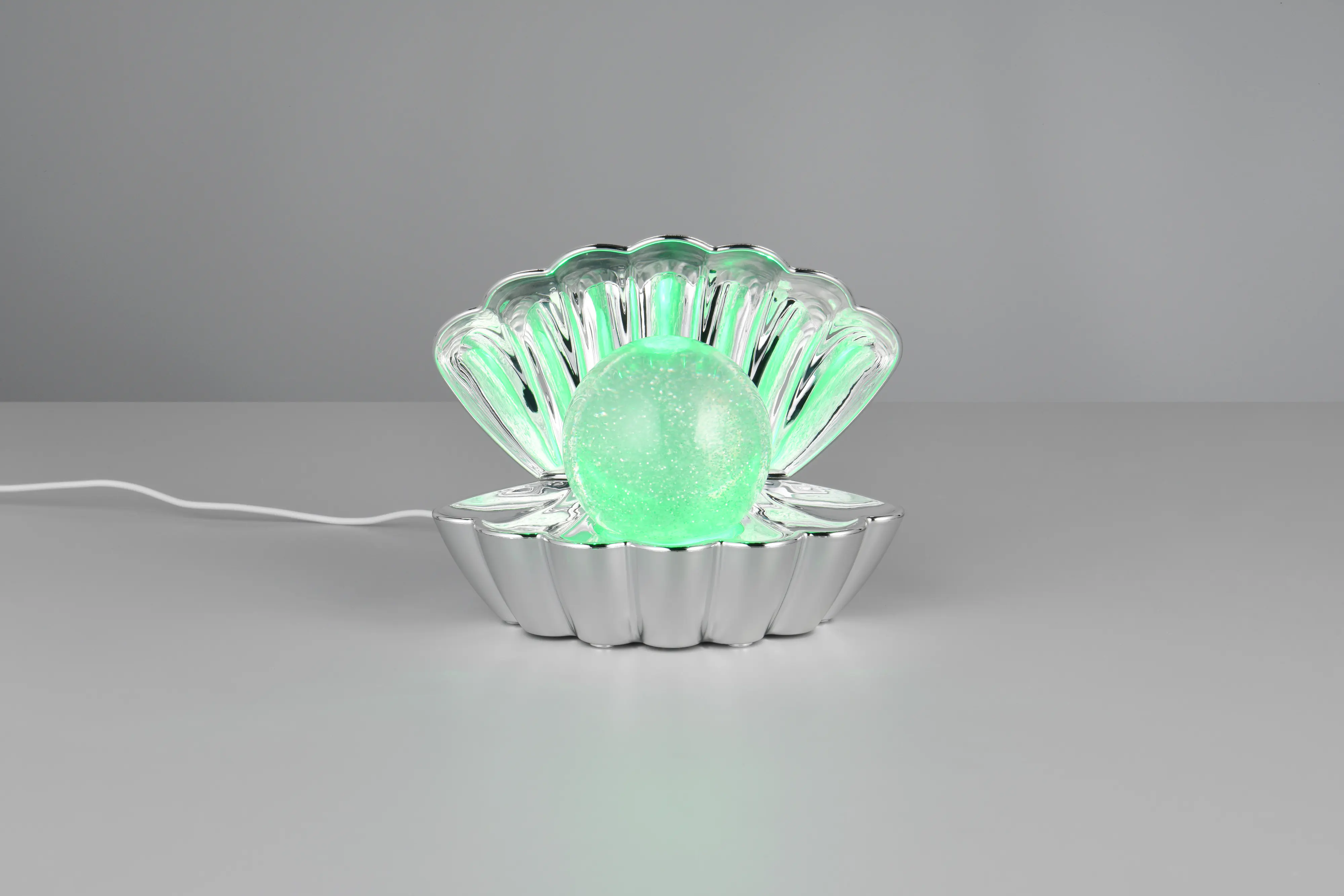 Reality LED Tischleuchte Shelly mit Glitzerkugel 18 x 15 cm RGB chrom Reality LED Tischleuchte Shelly mit Glitzerkugel 18 x 15 cm RGB chrom