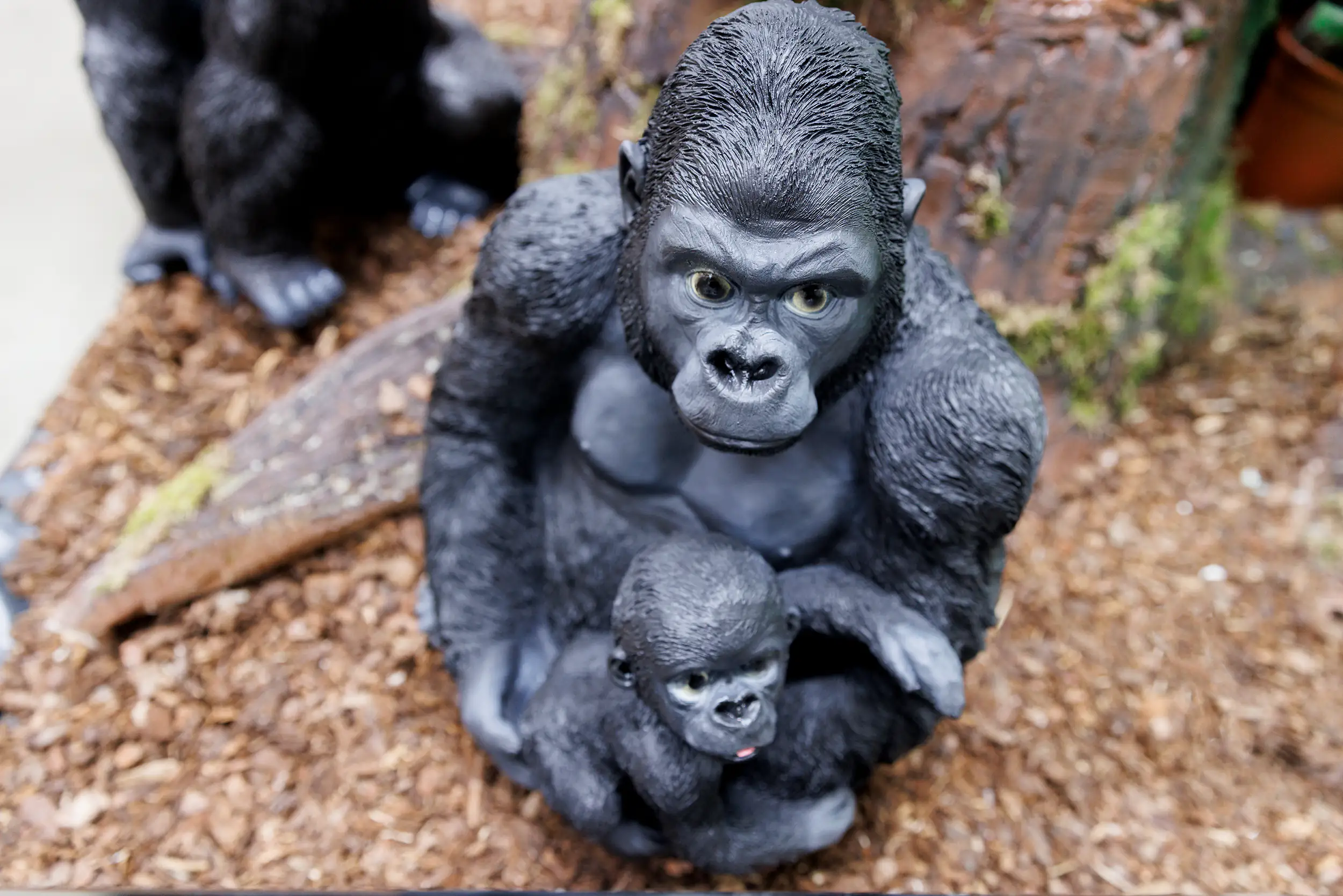 Dekofigur Gorilla mit Baby 48 x 43 x 21 cm