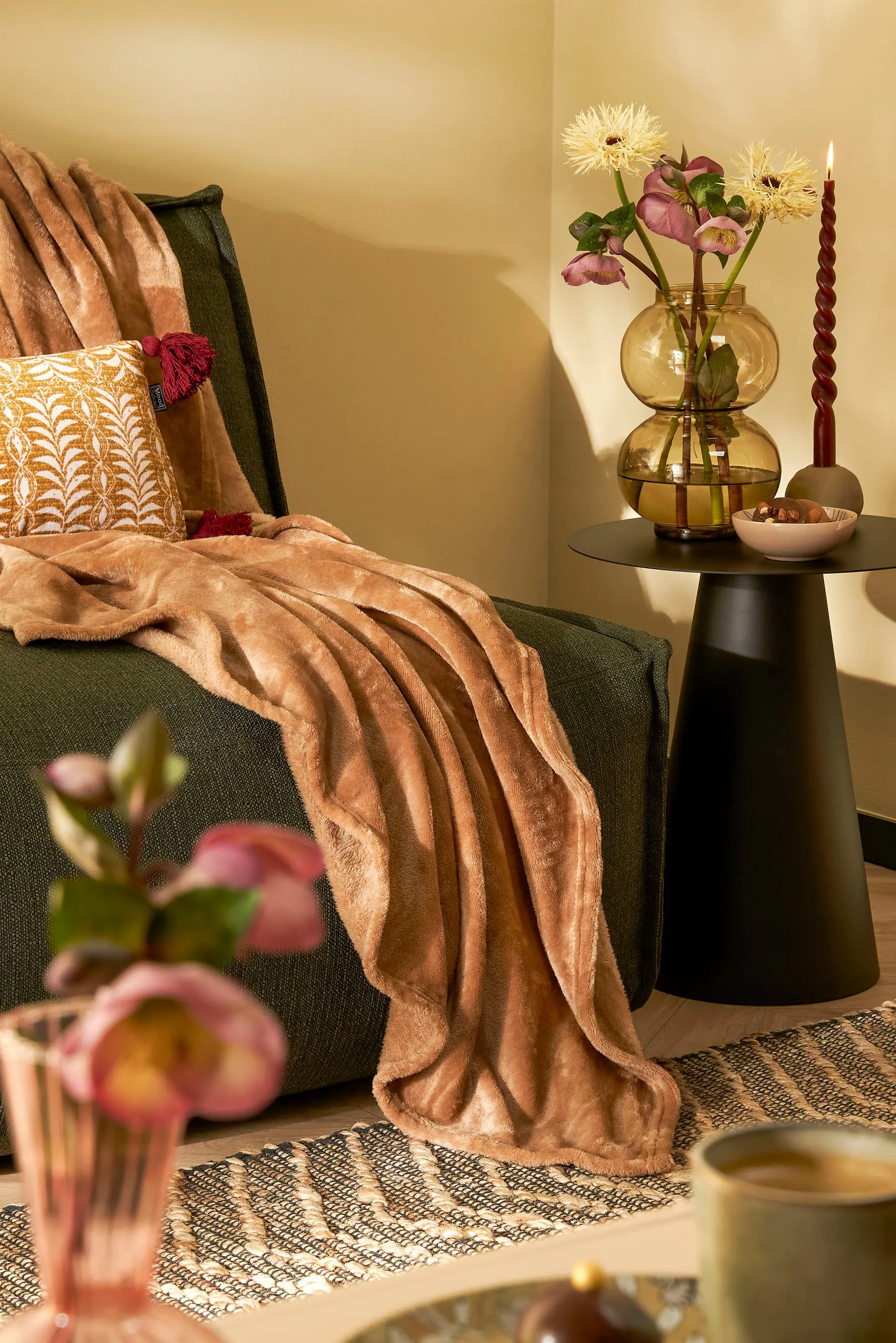 Mica Decorations Fleecedecke Famke 130 x 180 cm hellbraun Mica Decorations Fleecedecke Famke 130 x 180 cm hellbraun