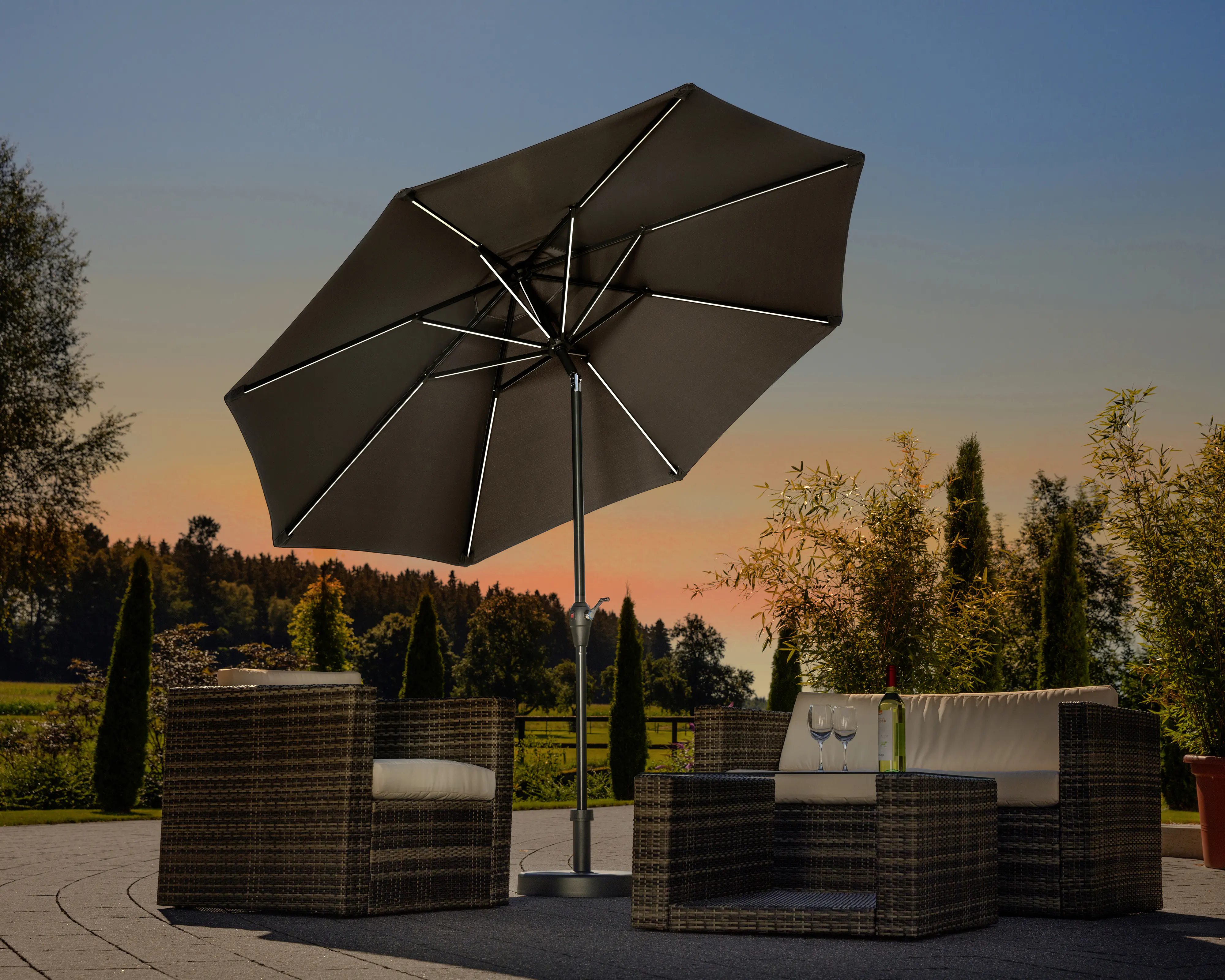 Schneider Sonnenschirm Blacklight anthrazit Ø 270 cm