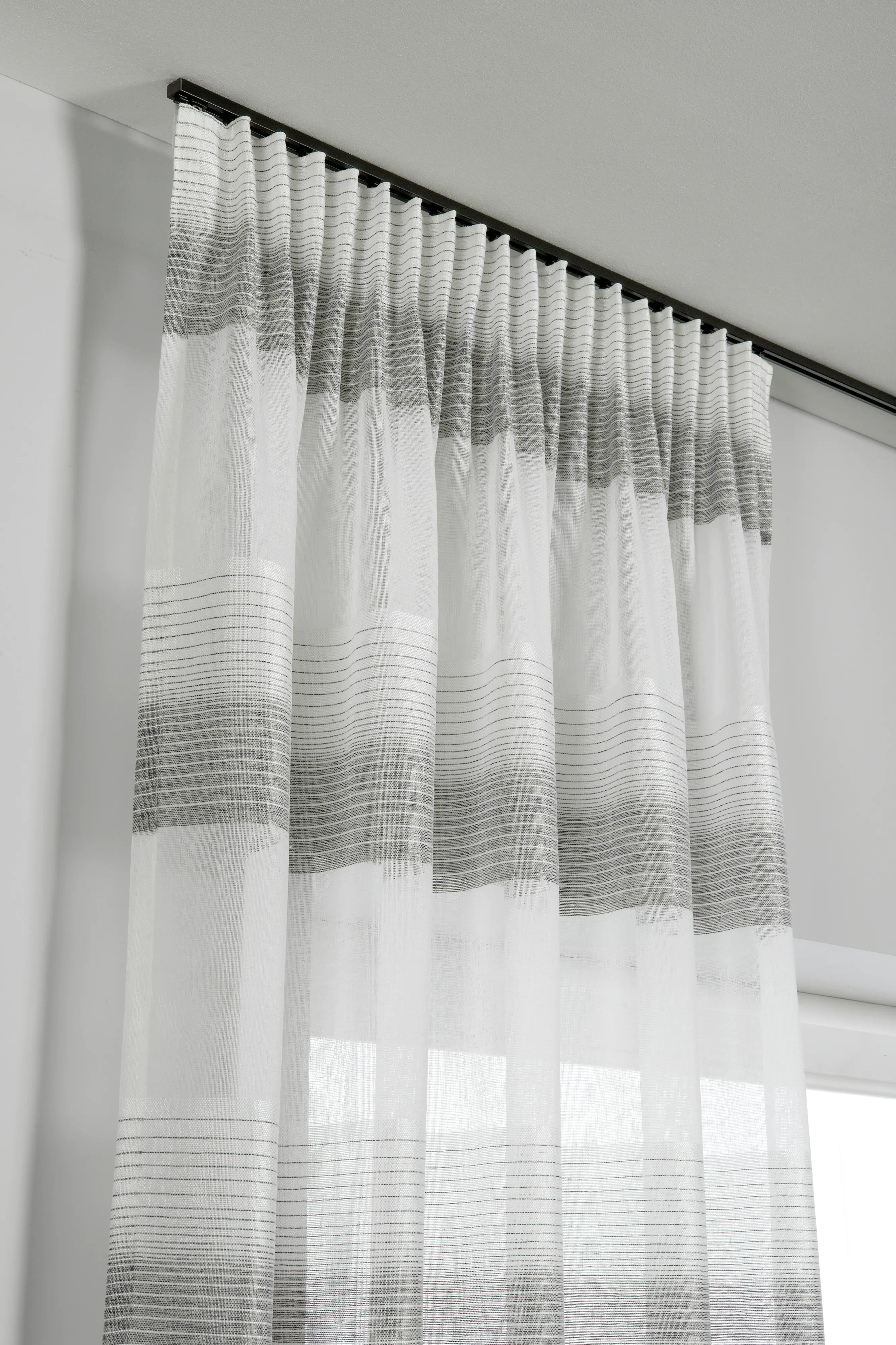 Gardinia Vorhangschienen-Set Lucy 1-läufig schwarz-matt 160 cm