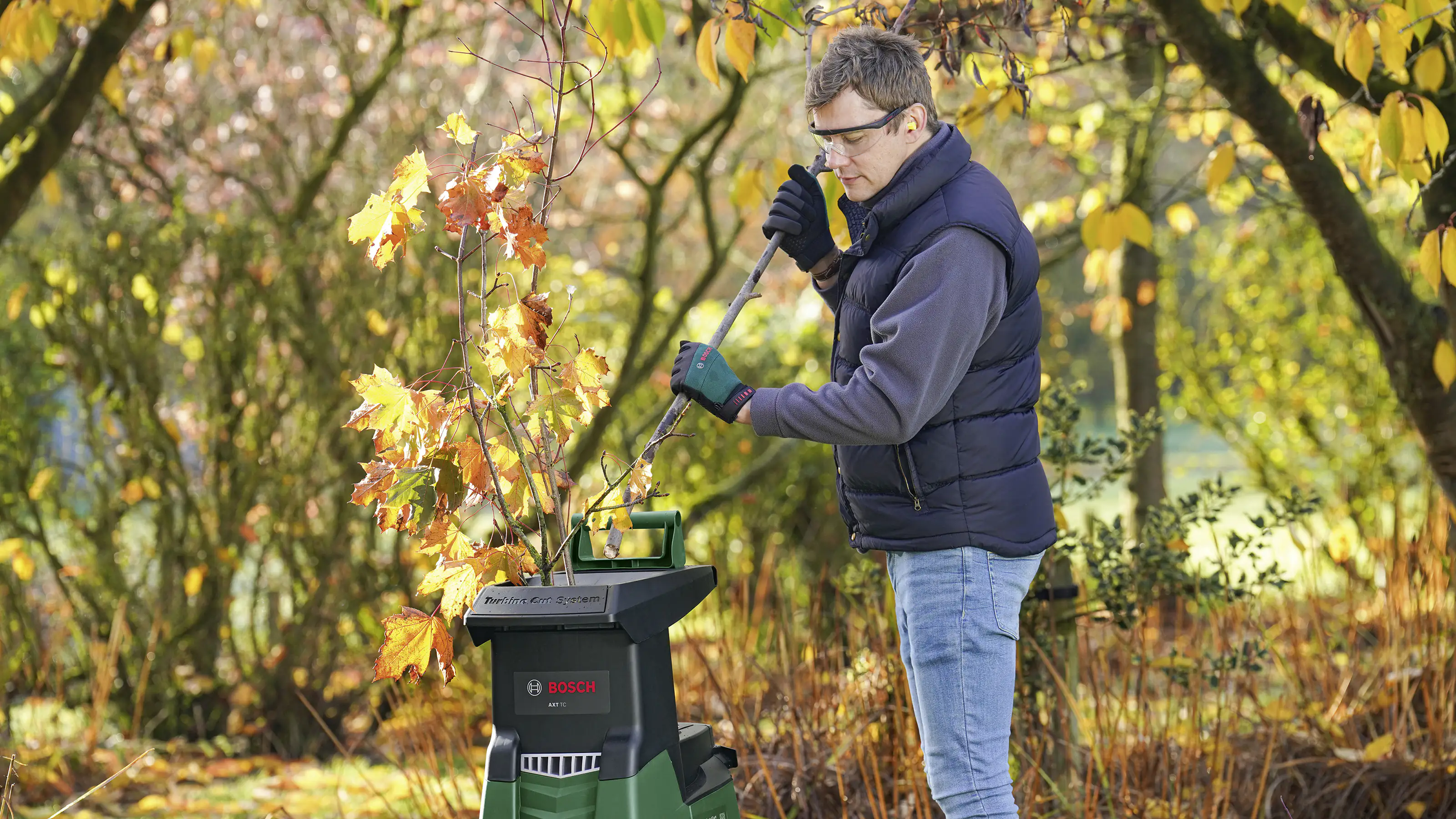 Bosch Häcksler AXT 25 TC 2500 Watt Bosch Häcksler AXT 25 TC 2500 Watt