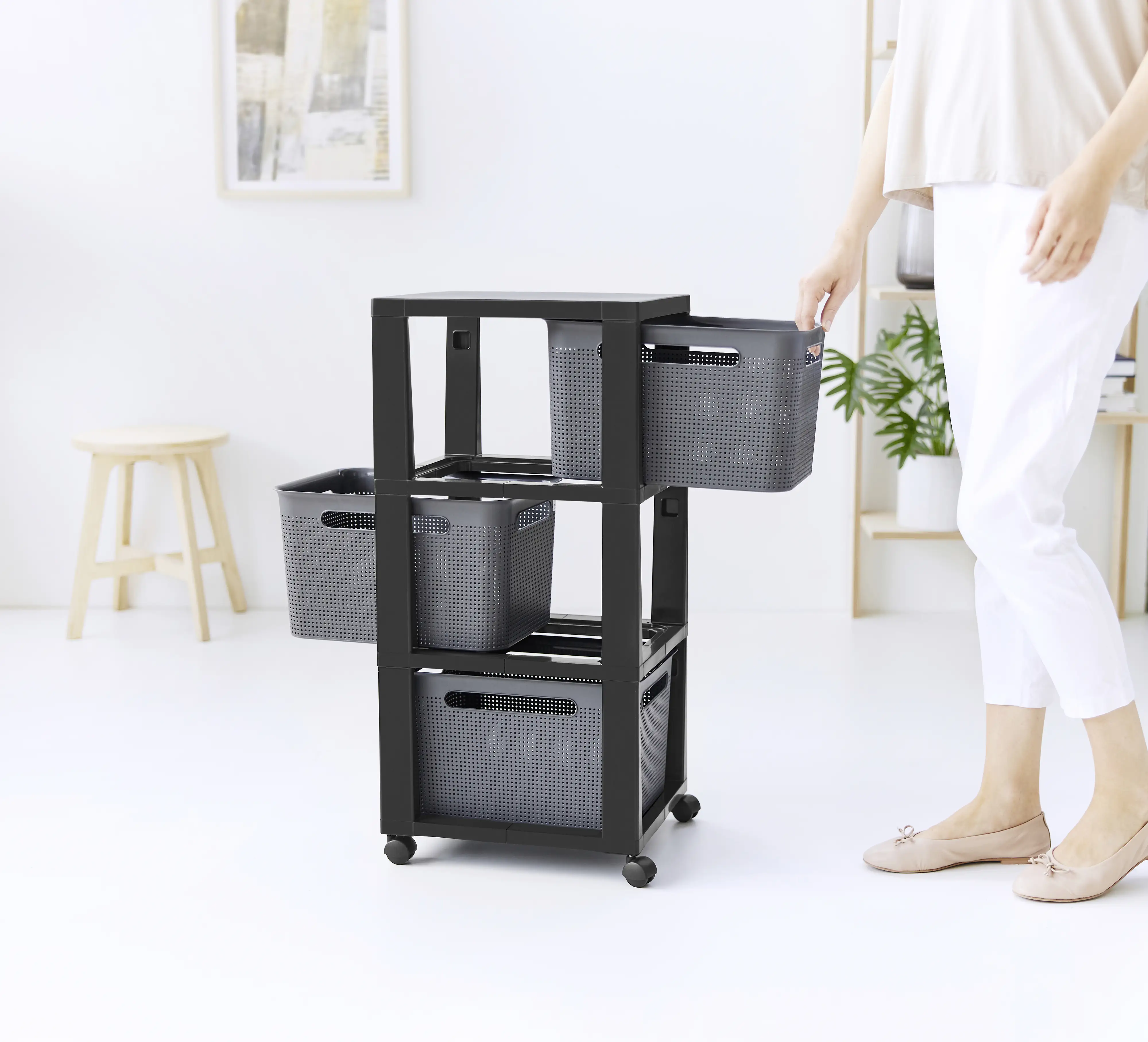 Rotho Schubladenbox Tower 3 x 16 L Brisen mit Rollen anthrazit