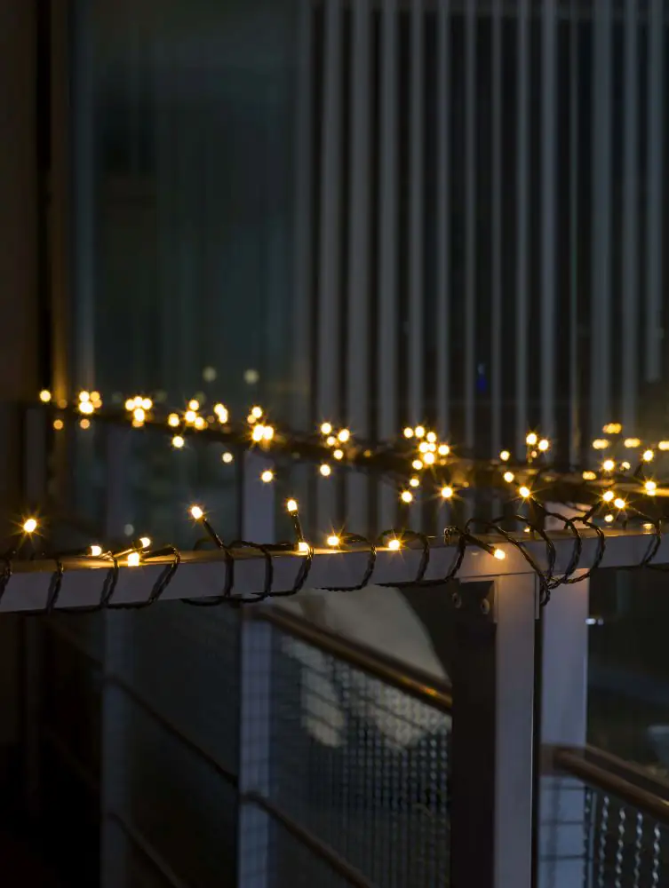 Konstsmide LED Lichternetz Micro 200 bernsteinfarbene Dioden für Außen