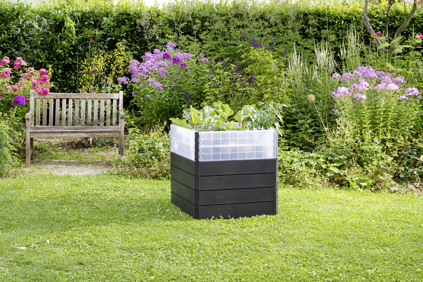 Garantia Hochbeet Ergo Quadro L Turbo 75 mit FLORA-Wassersparsystem Garantia Hochbeet Ergo Quadro L Turbo 75 mit FLORA-Wassersparsystem