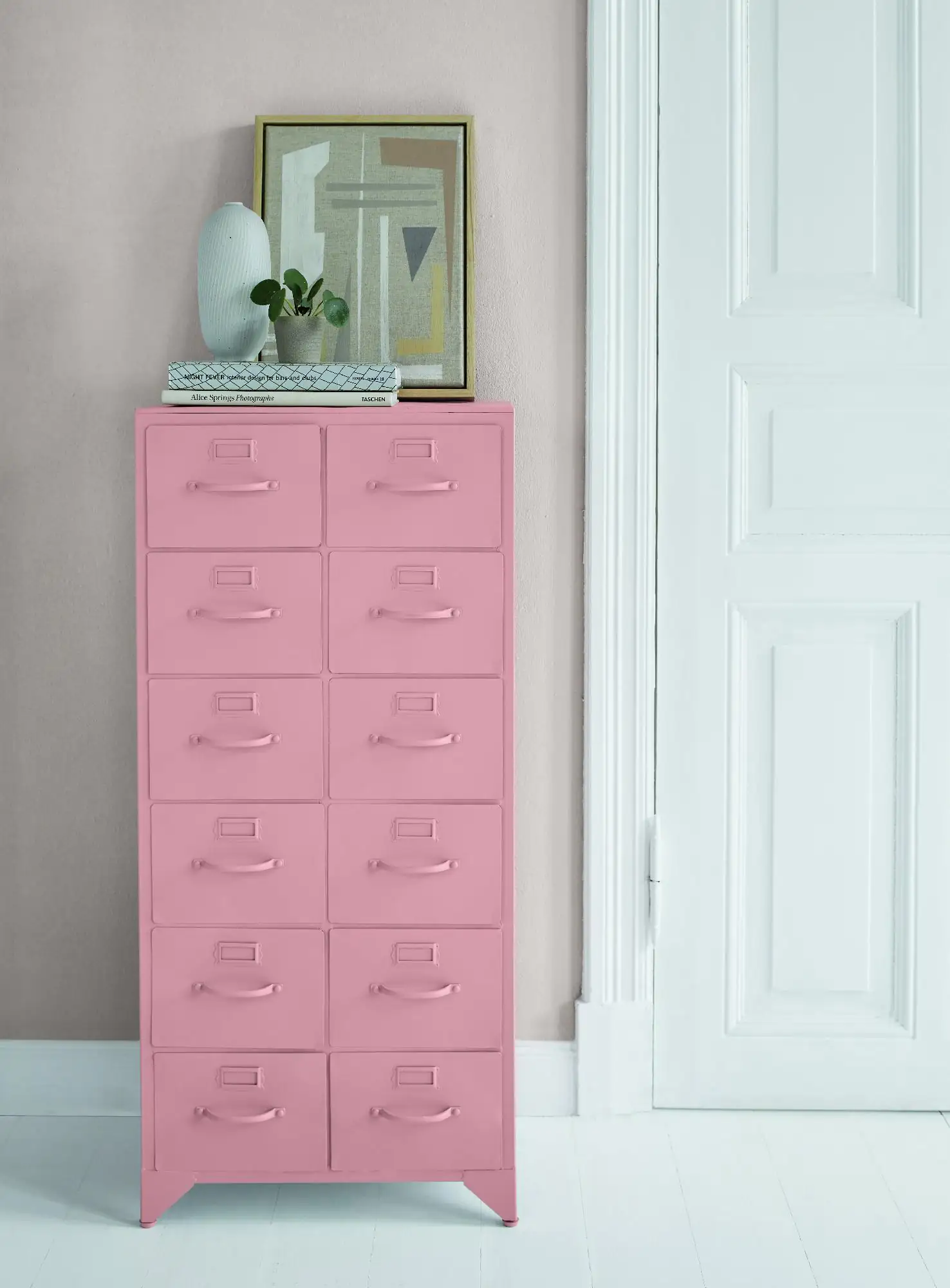 Alpina Feine Farben Lack No. 41 Kokette Sinnlichkeit  puderrosa edelmatt 750 ml Alpina Feine Farben Lack No. 41 Kokette Sinnlichkeit  puderrosa edelmatt 750 ml