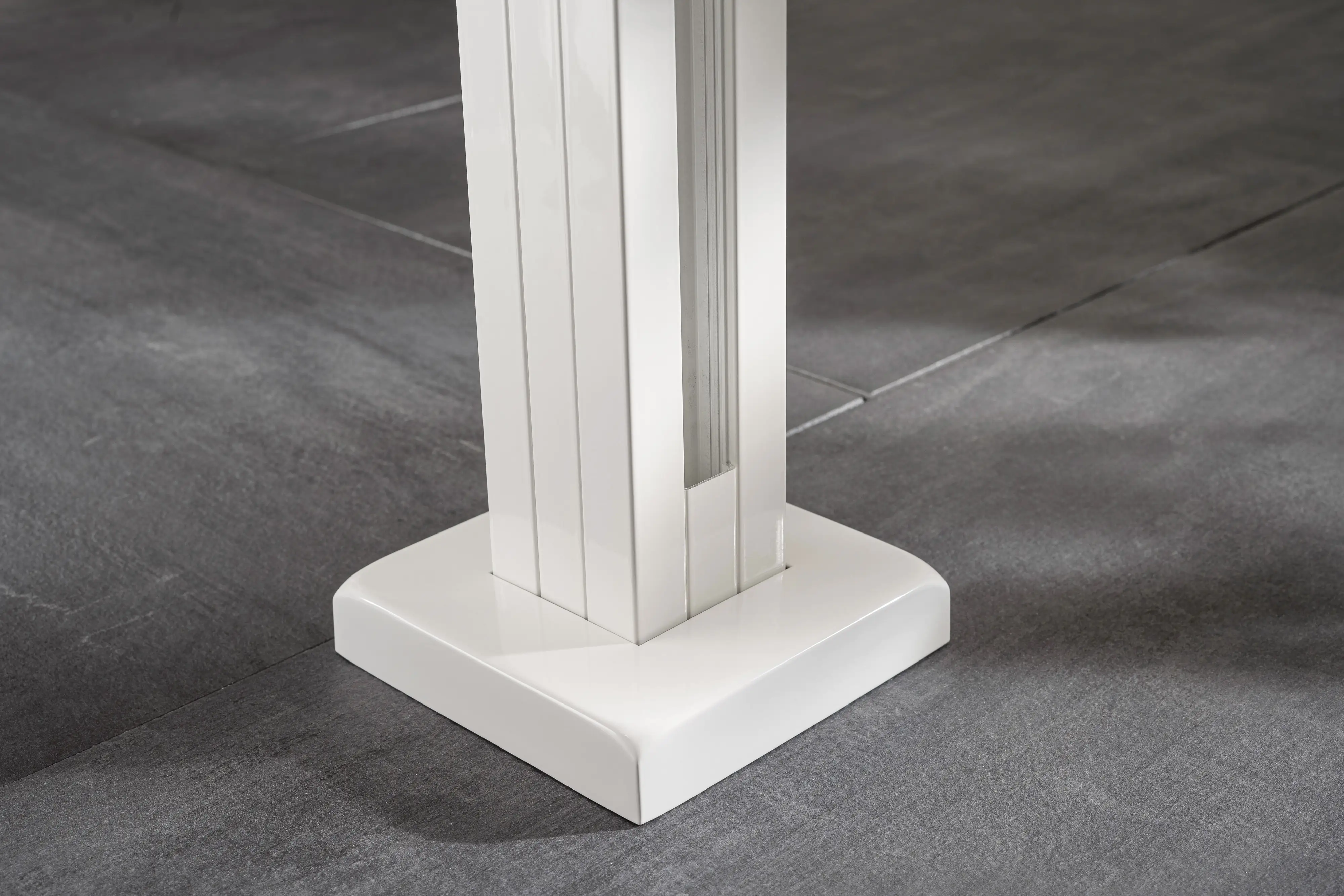 Ambiente Aluminium-Abdeckkappe 145 x 145 x 28 mm, RAL 9010 weiß