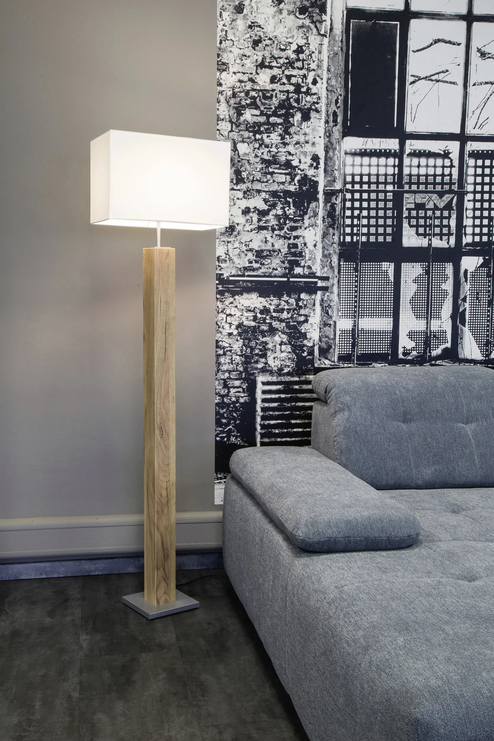 Globo Stehleuchte Gump 150 cm holzoptik hell