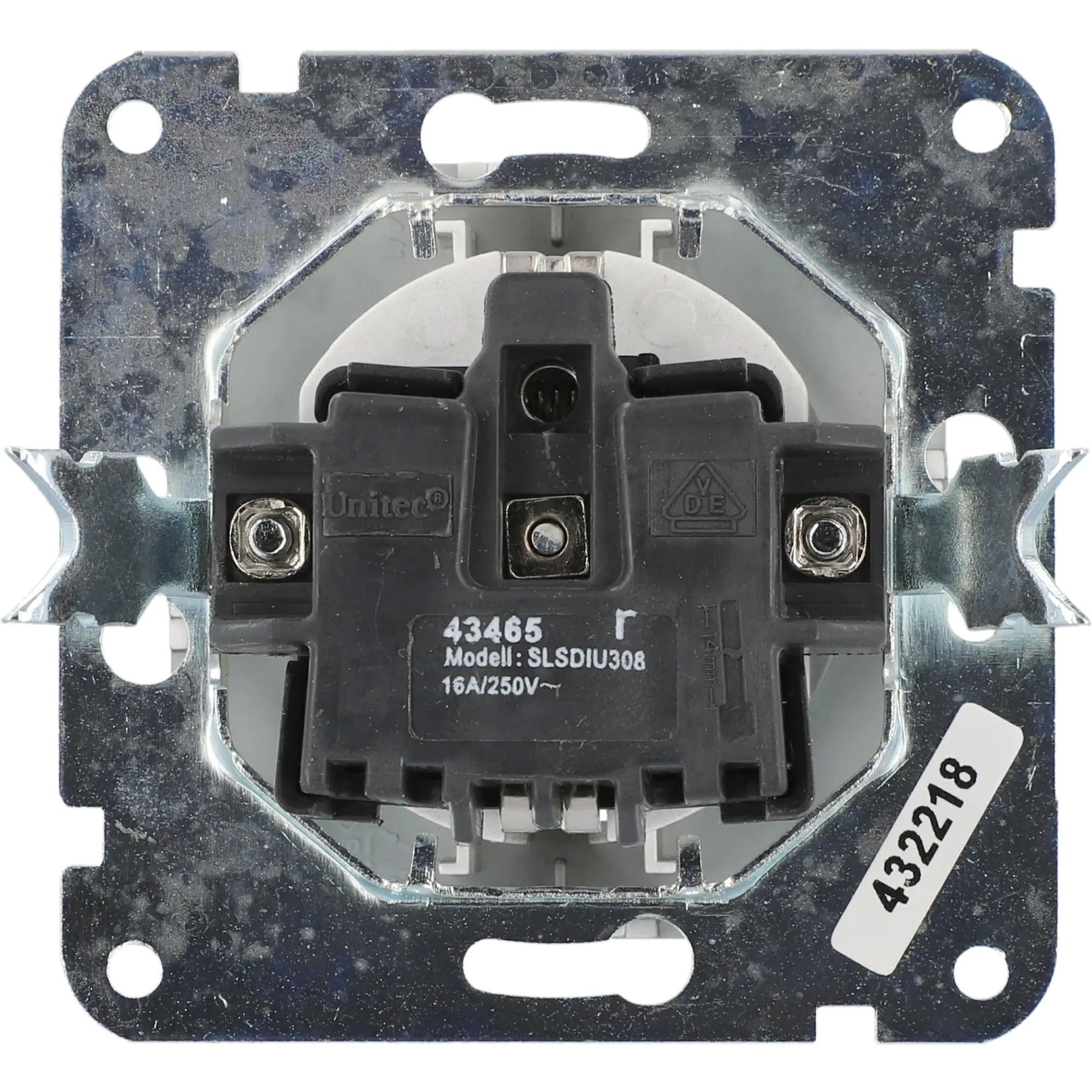 Unitec Steckdose Monaco mit Berührschutz platin Unitec Steckdose Monaco mit Berührschutz platin