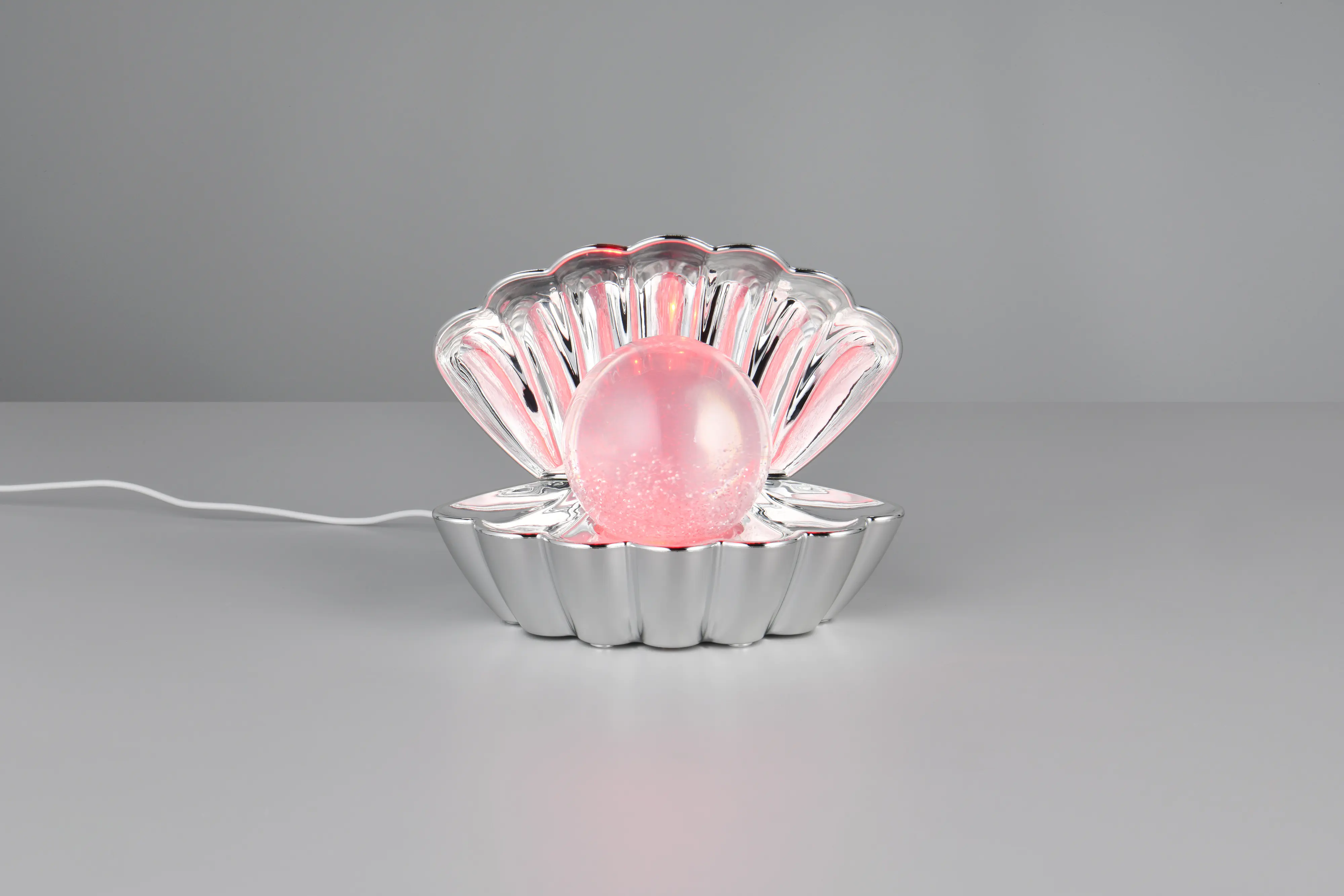 Reality LED Tischleuchte Shelly mit Glitzerkugel 18 x 15 cm RGB chrom Reality LED Tischleuchte Shelly mit Glitzerkugel 18 x 15 cm RGB chrom