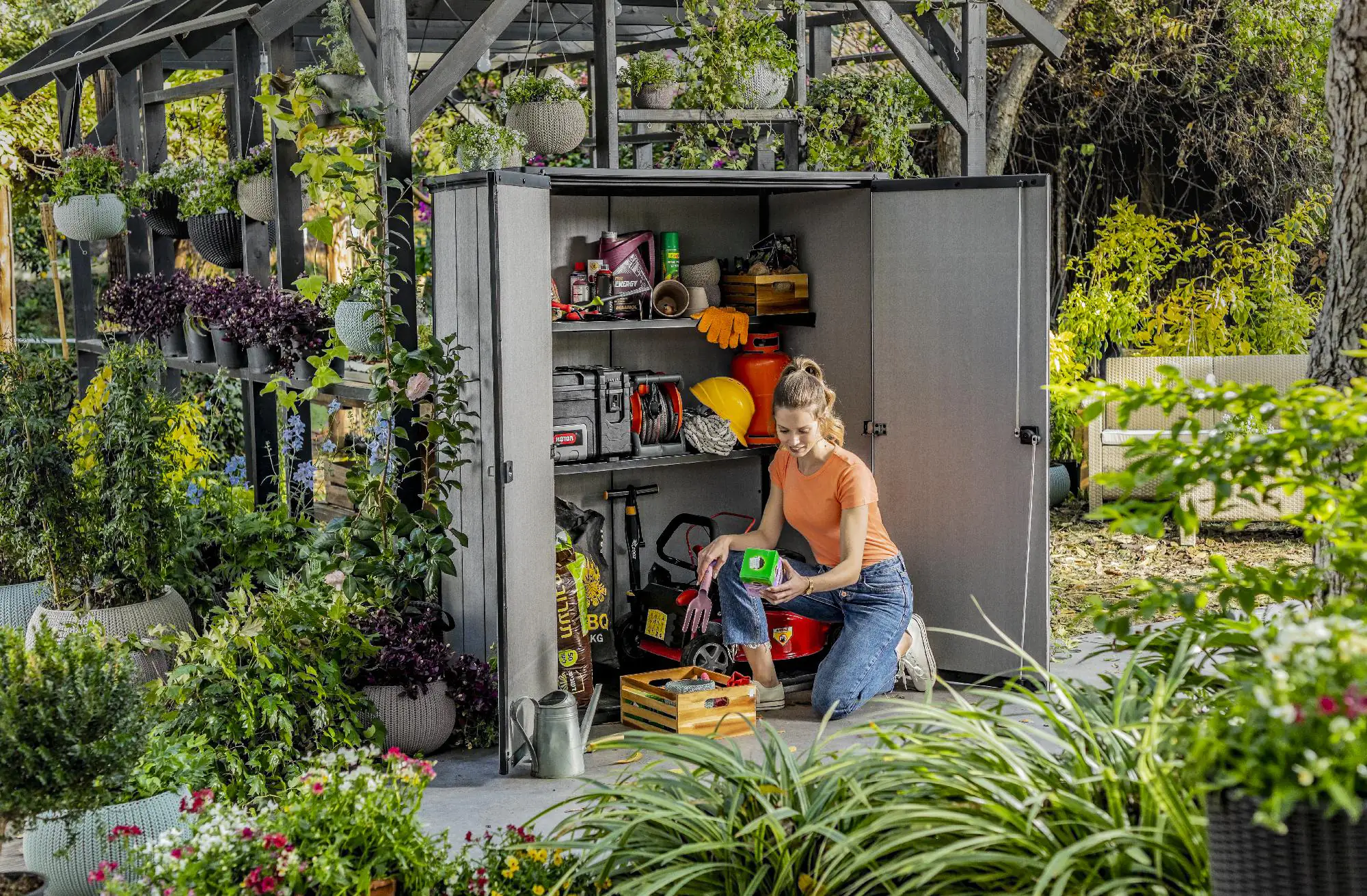 Keter Aufbewahrungsschrank High Store+ 140 x 73,6 x 170 cm Keter Aufbewahrungsschrank High Store+ 140 x 73,6 x 170 cm