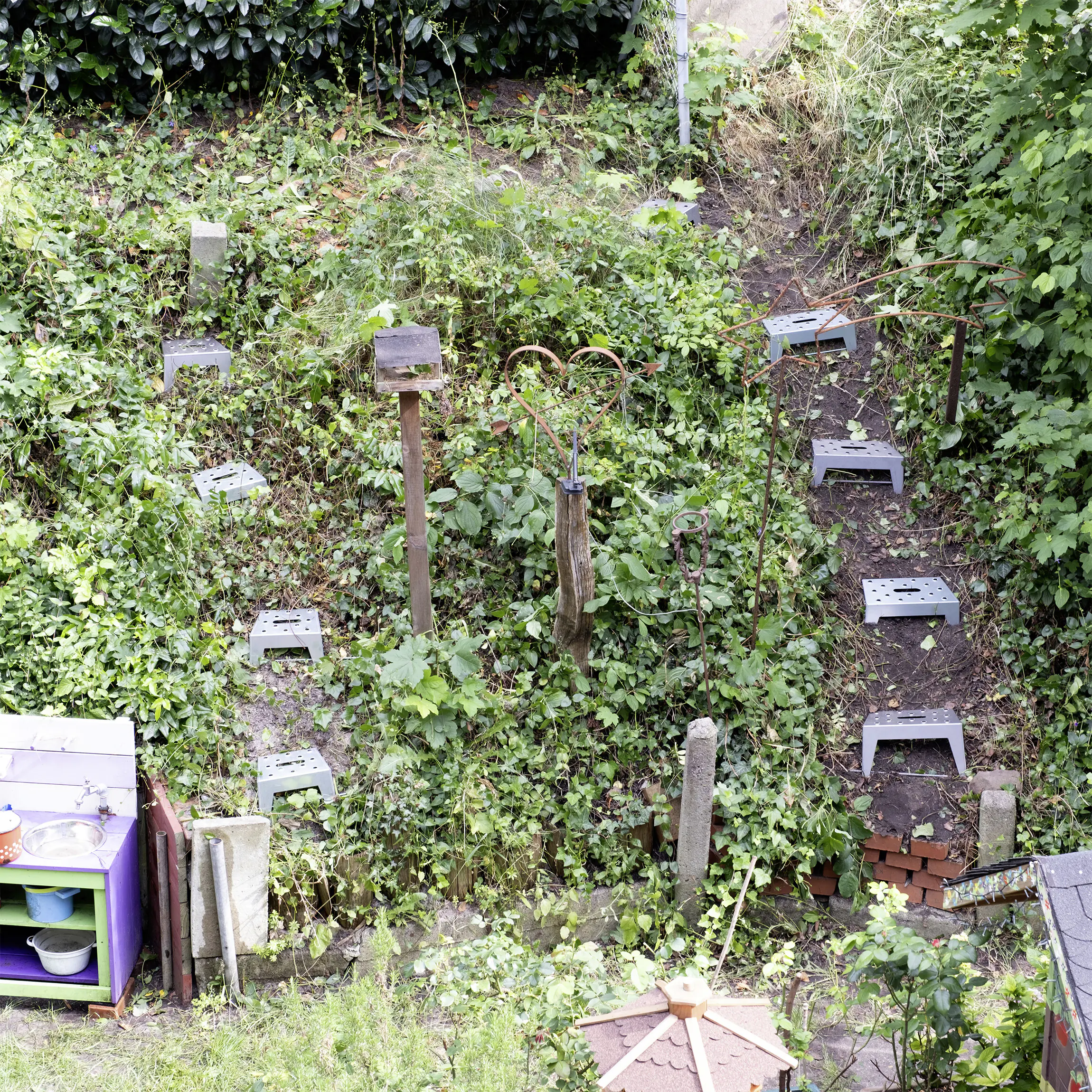 Dolle Hangstufe Stahl verzinkt 20 x 20 cm