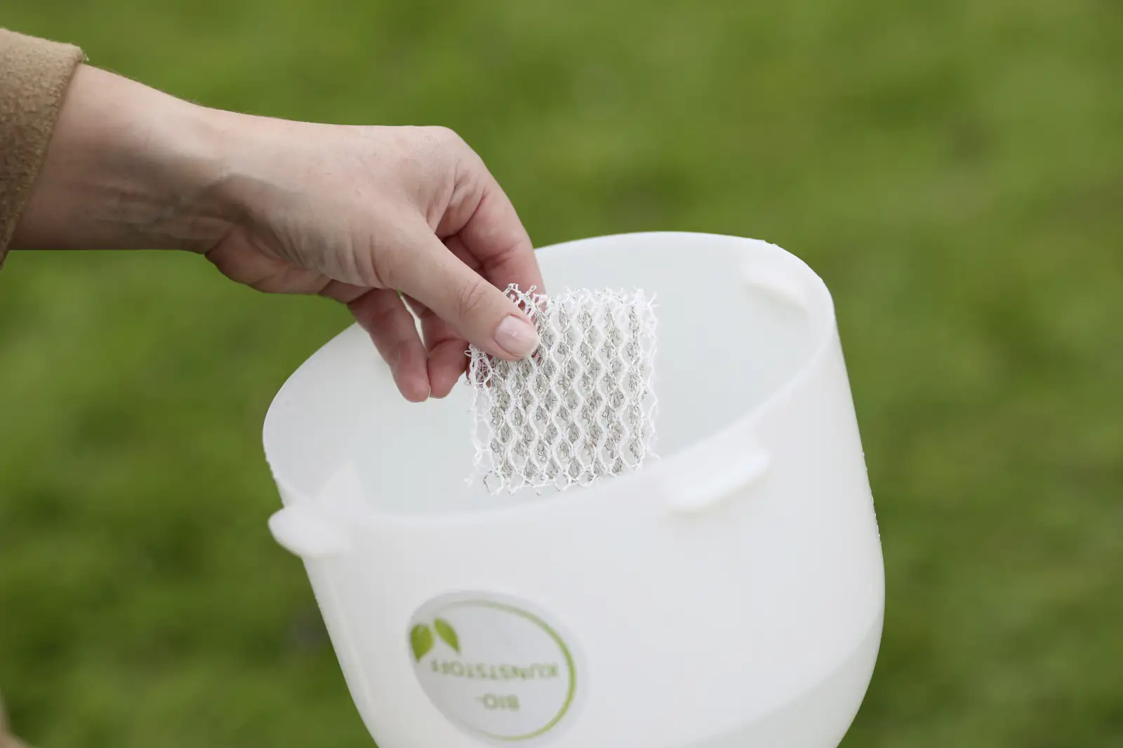 Kerbl Good Water Anti-Keim-Matte LxB 5x5 cm für Geflügeltränke bis 20 L Kerbl Good Water Anti-Keim-Matte LxB 5x5 cm für Geflügeltränke bis 20 L