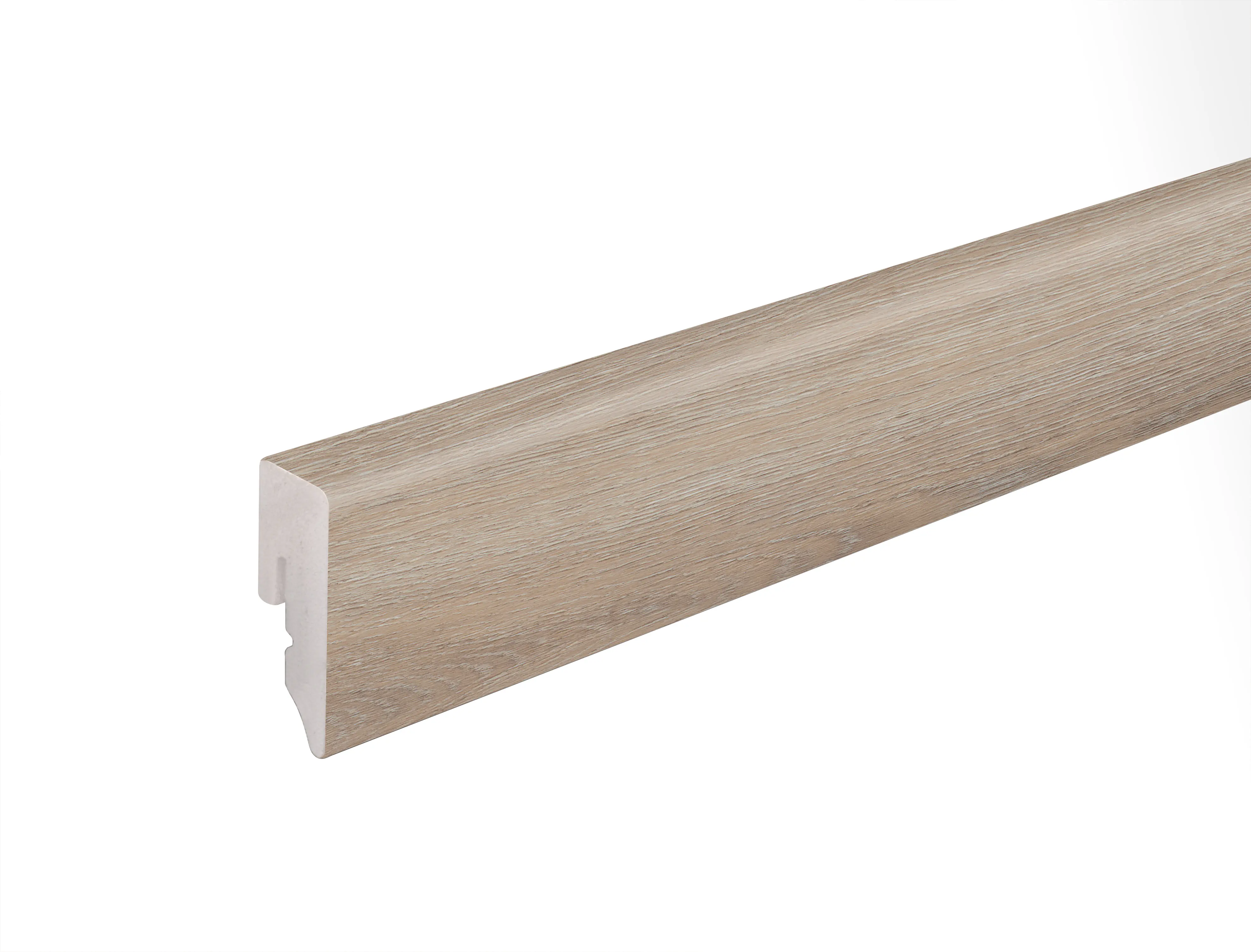 FN Neuhofer Fußleiste 240 cm 38,5 x 15 mm Eiche natur foliert