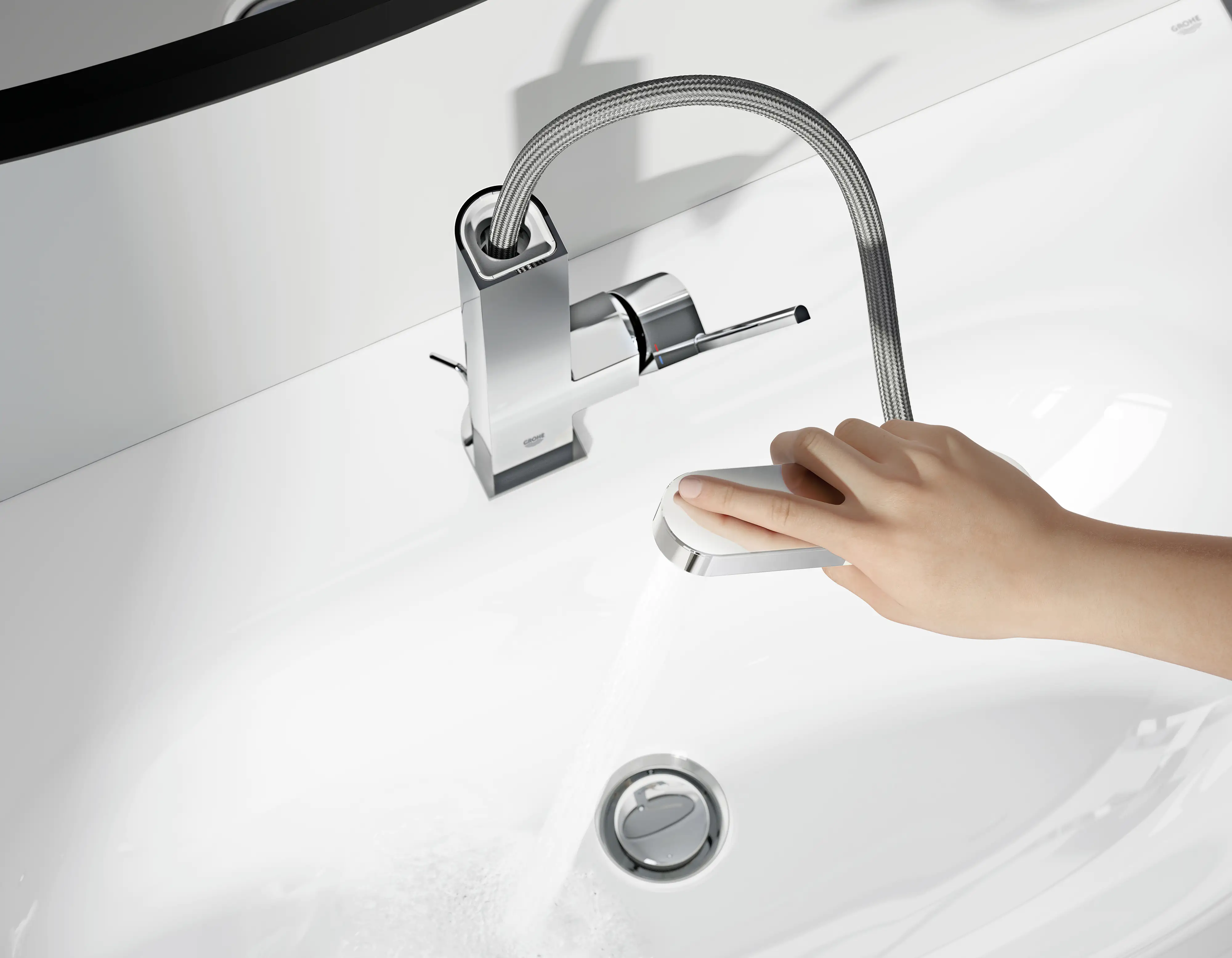 Grohe Waschtischarmatur Plus L-Size mit Handbrause & Temperaturbegrenzer
