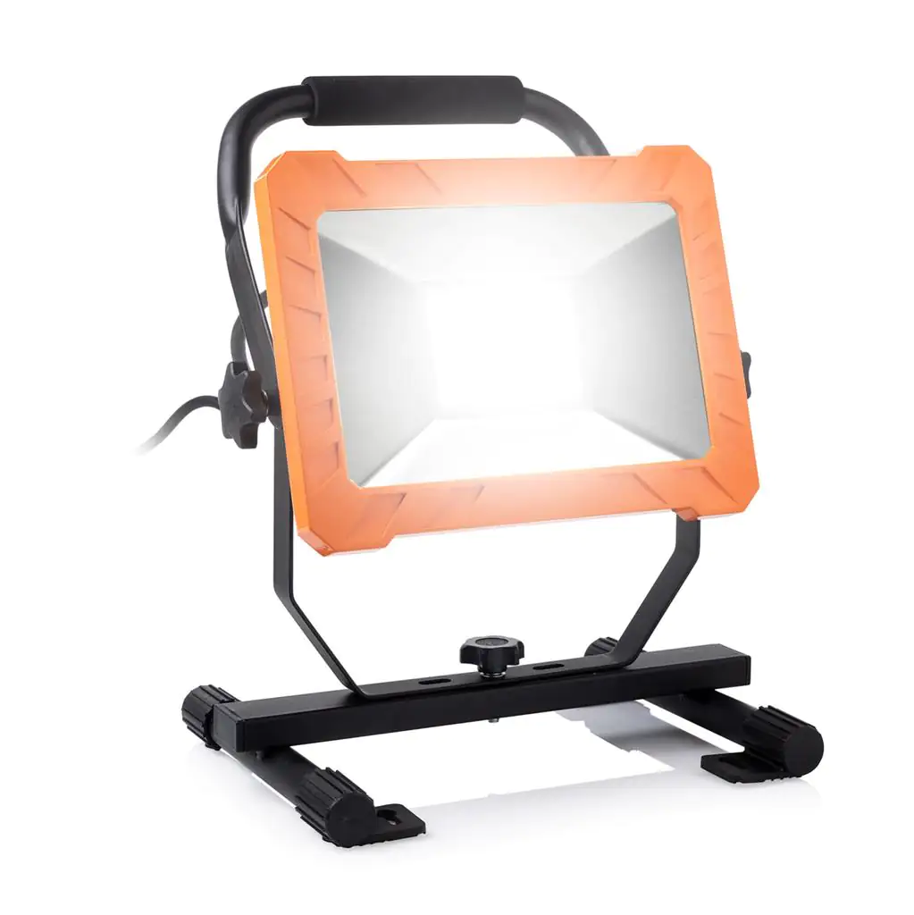 Smartwares LED Arbeitsleuchte mit Bügel 50 W, 5500 lm, Kabel 2,5 m Smartwares LED Arbeitsleuchte mit Bügel 50 W, 5500 lm, Kabel 2,5 m