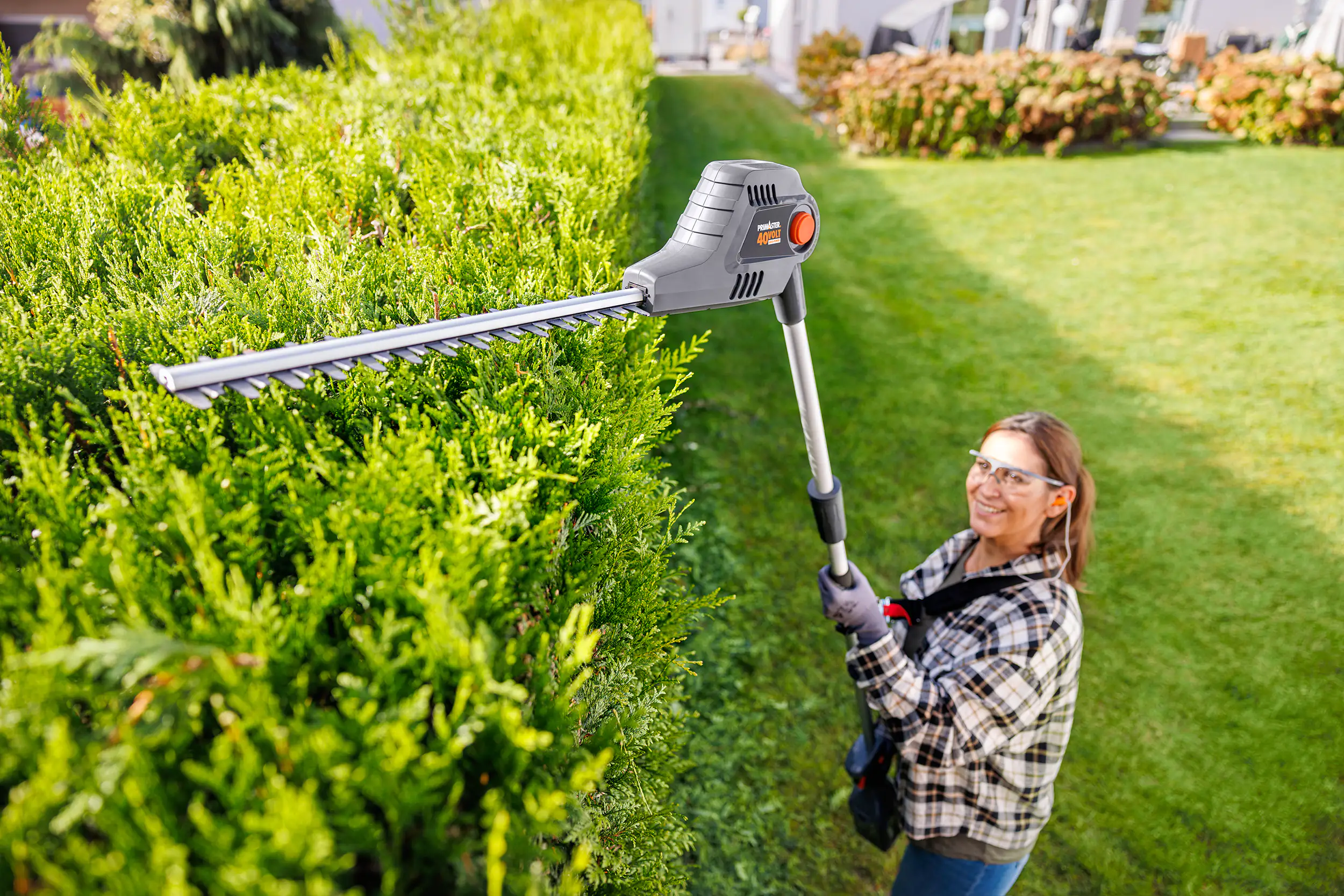 Primaster Akku-Stabheckenschere PMASH 40 V 40 cm Schnittlänge ohne Akku und Ladegerät Primaster Akku-Stabheckenschere PMASH 40 V 40 cm Schnittlänge ohne Akku und Ladegerät