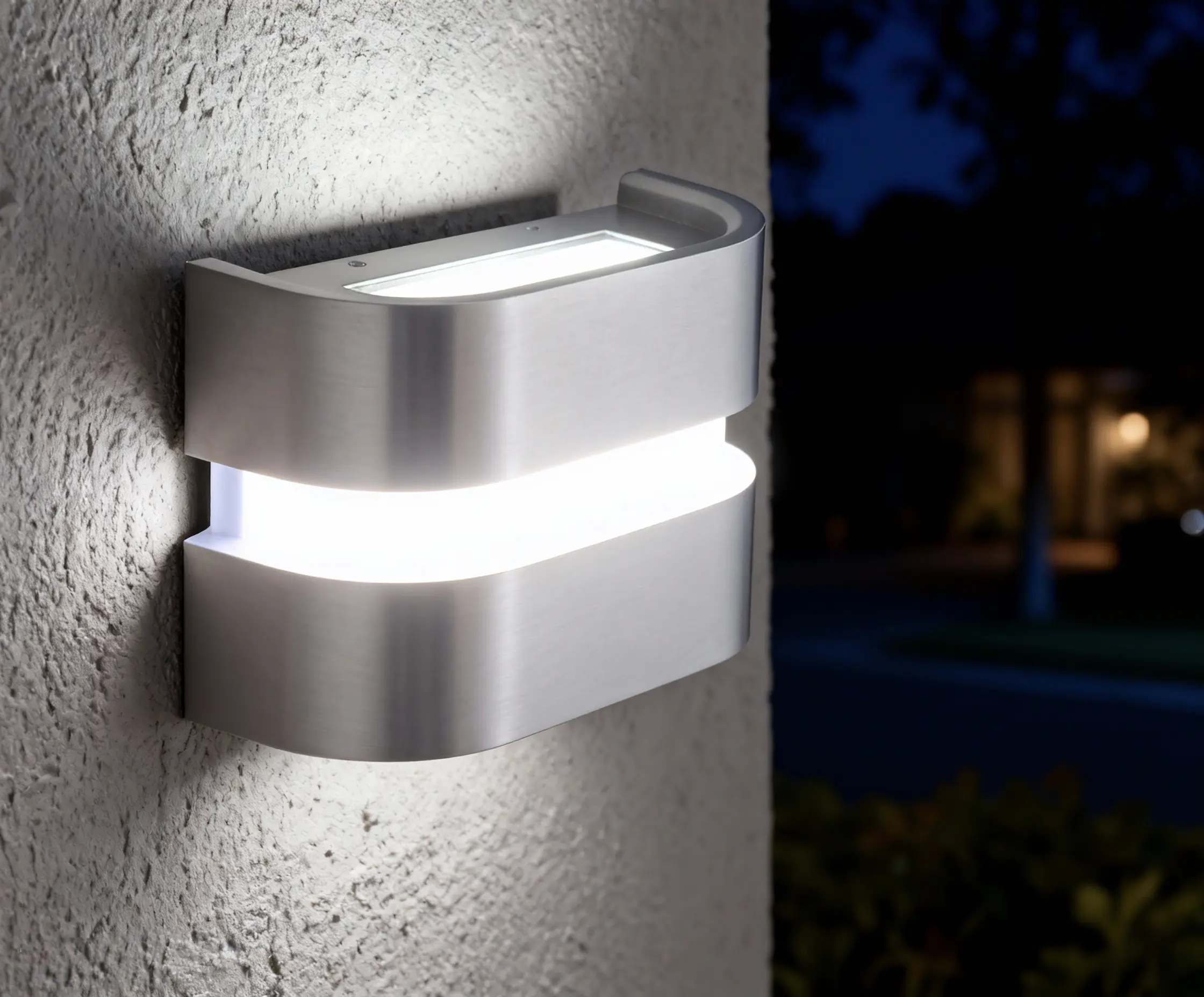 LED-Außenleuchte Java II 11x20 cm silber neutralweiß