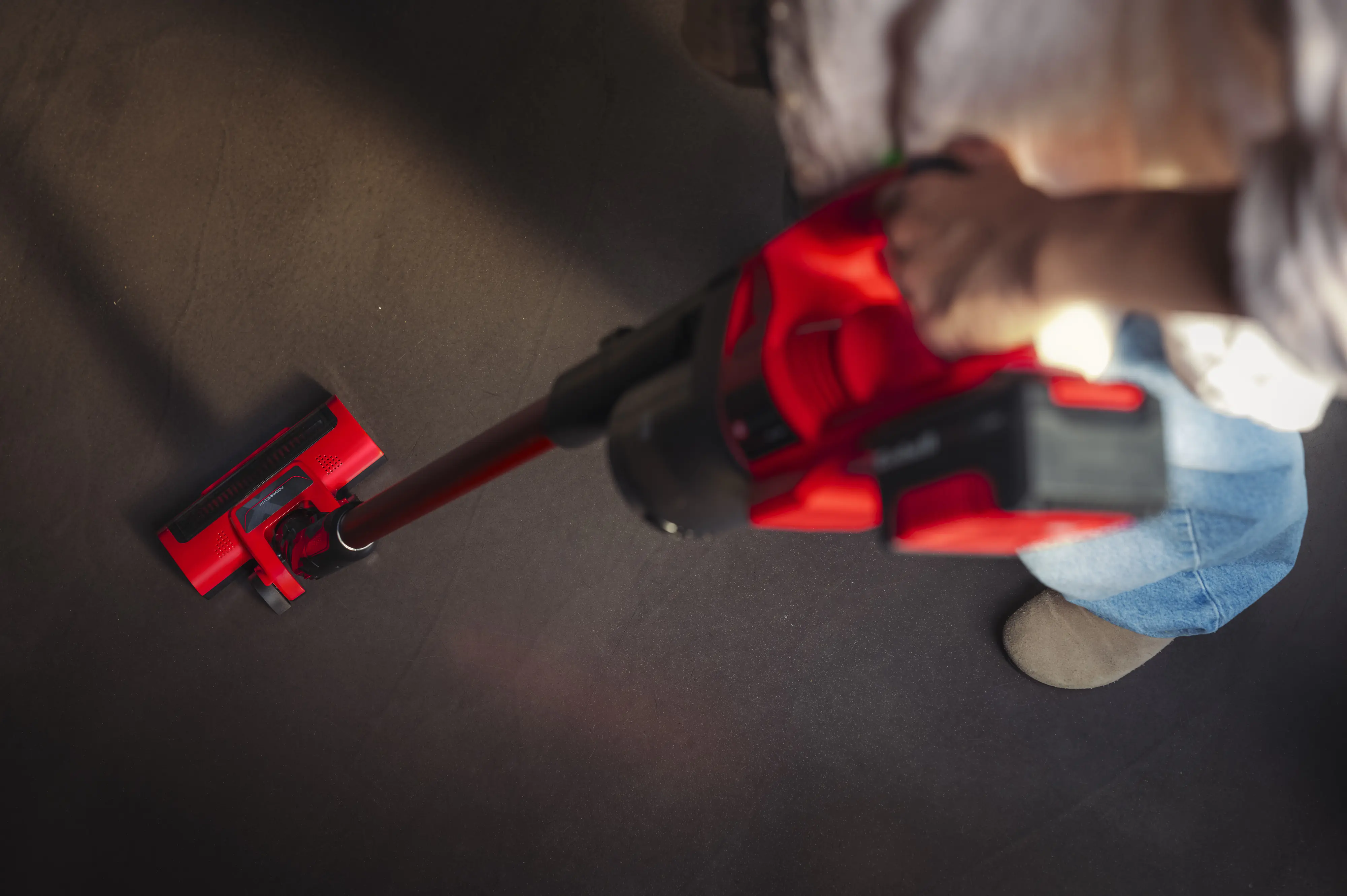 Einhell Akku-Stielstaubsauger TE-SV 18 Li inkl. 4Ah Starterset