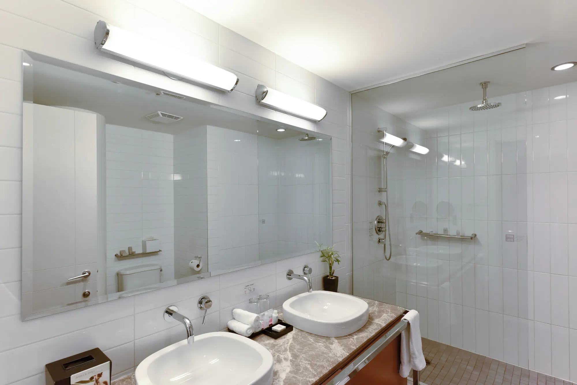 Osram LED Röhre T8 60 cm G13 6,6 W neutralweiß Osram LED Röhre T8 60 cm G13 6,6 W neutralweiß