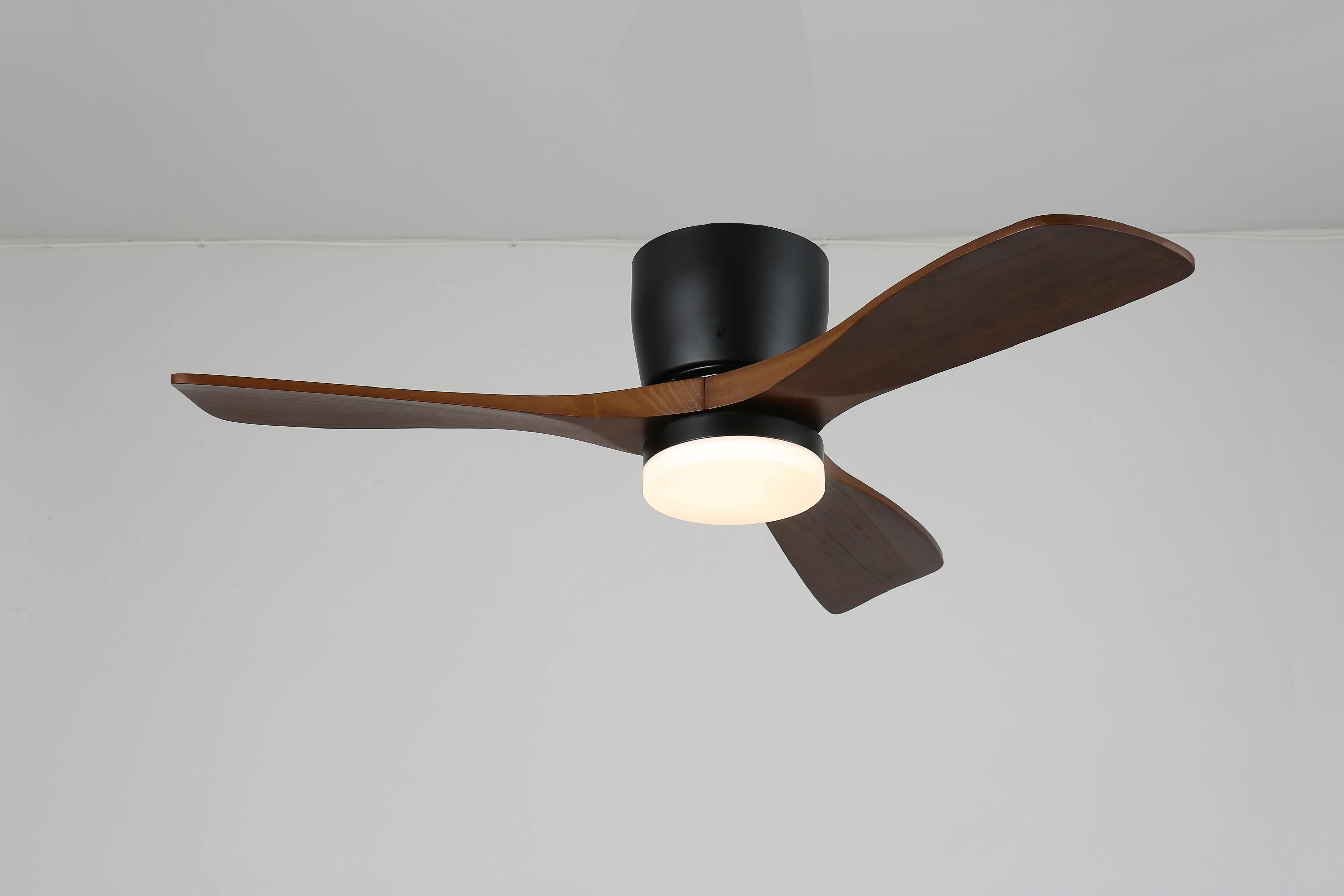 LED Deckenventilator mit Leuchte Didi Ø 132 cm 55 W Holzoptik