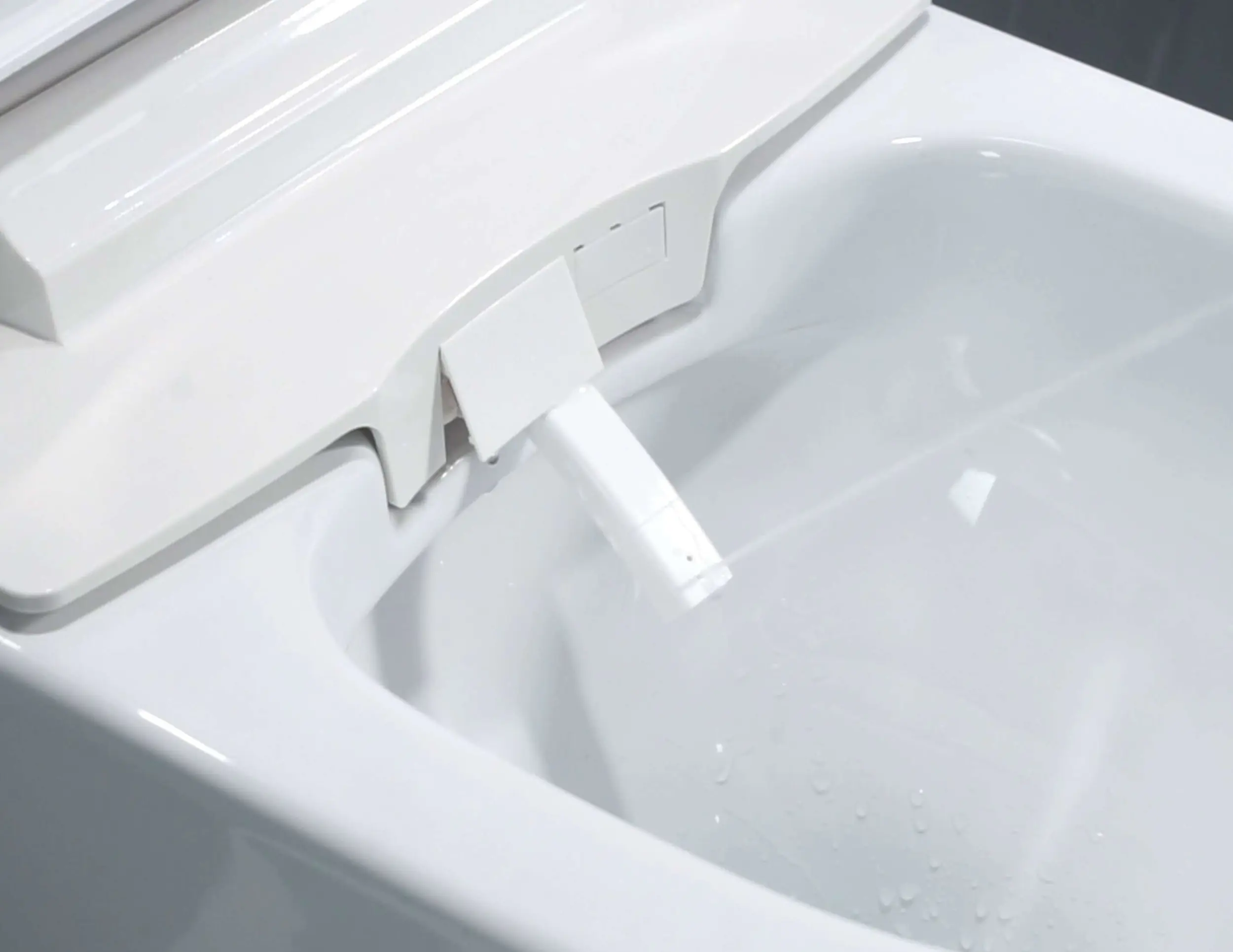 Adoomo Wand Dusch-WC spülrandlos Tiefspüler weiß inkl. WC Sitz