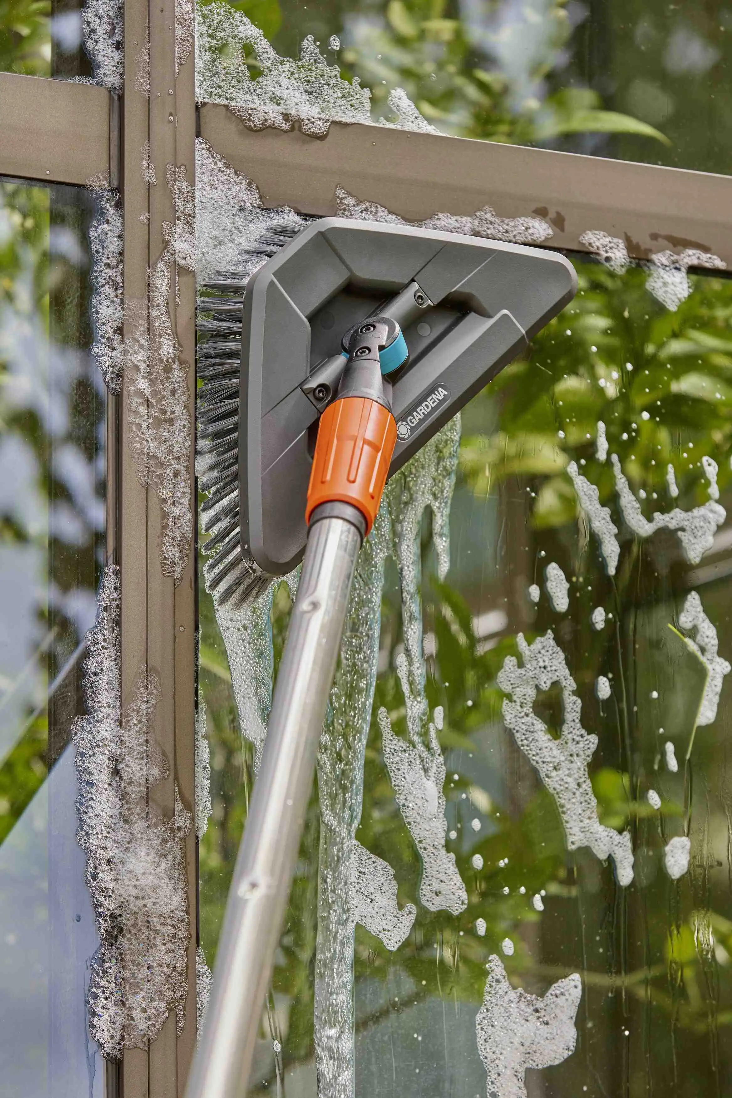 Gardena Cleansystem Stielbürste soft flex 28,7 cm Gardena Cleansystem Stielbürste soft flex 28,7 cm