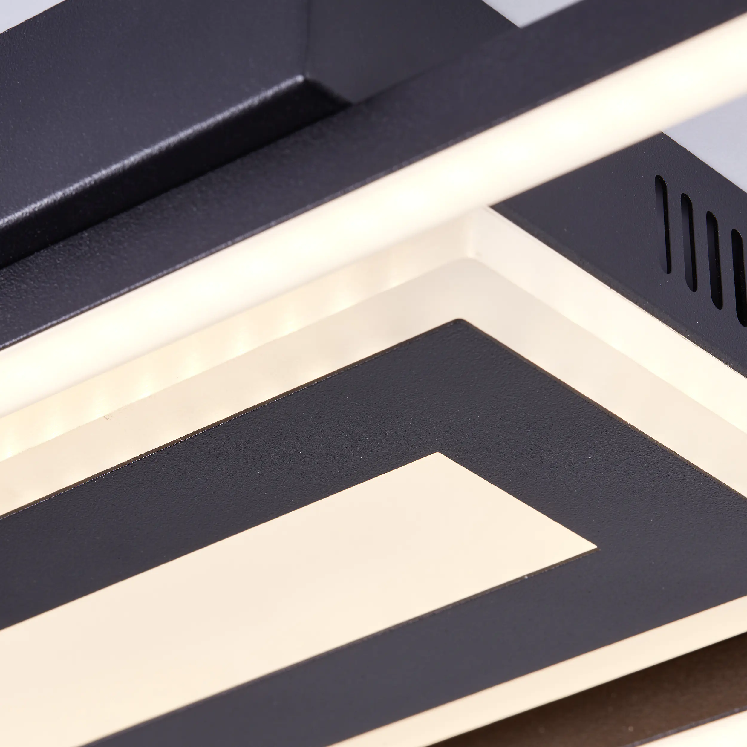 Brilliant Leuchten LED Deckenleuchte Besson 24W, warmweiß