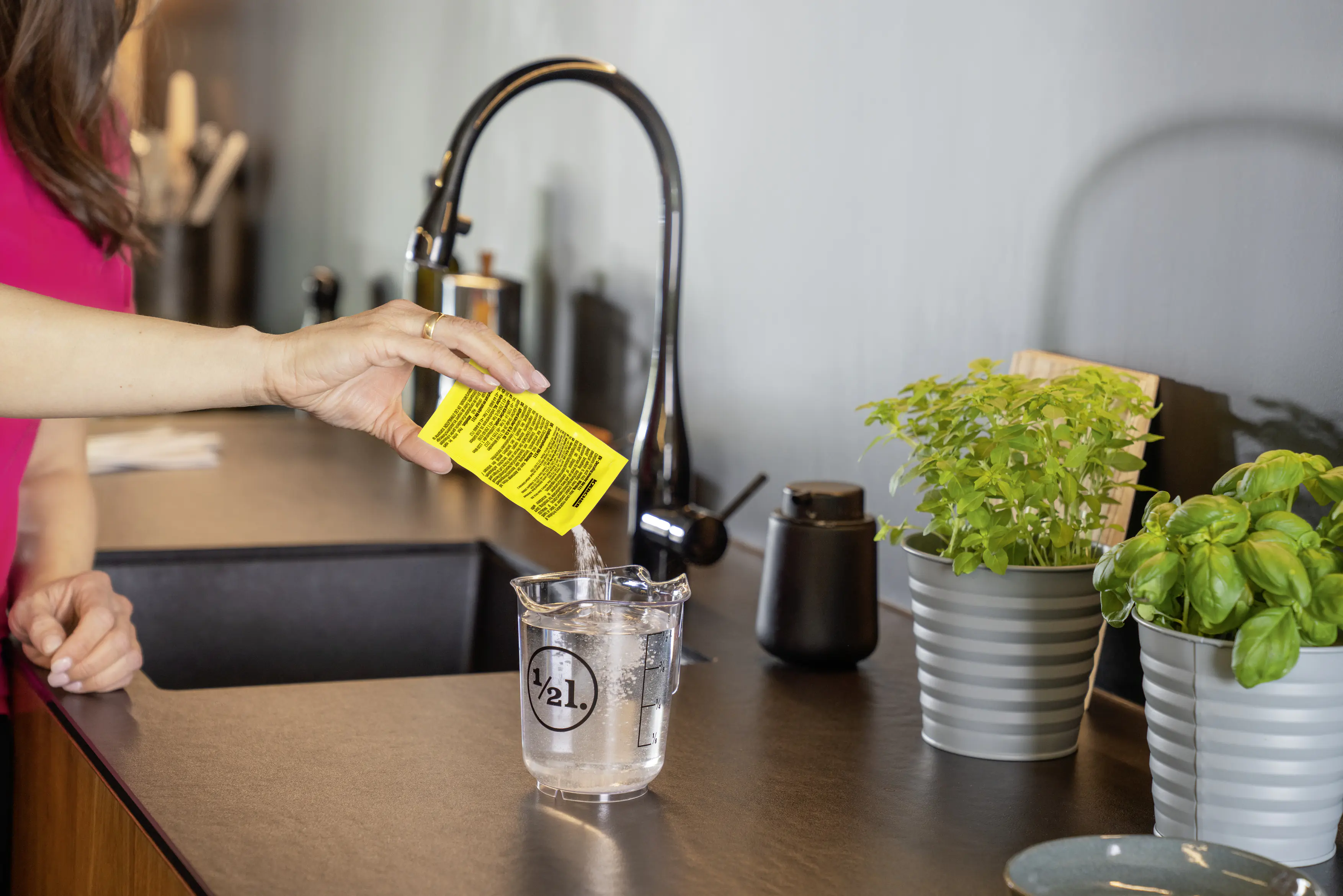 Kärcher Entkalkerpulver RM 511 6 x 17g  Kärcher Entkalkerpulver RM 511 6 x 17g