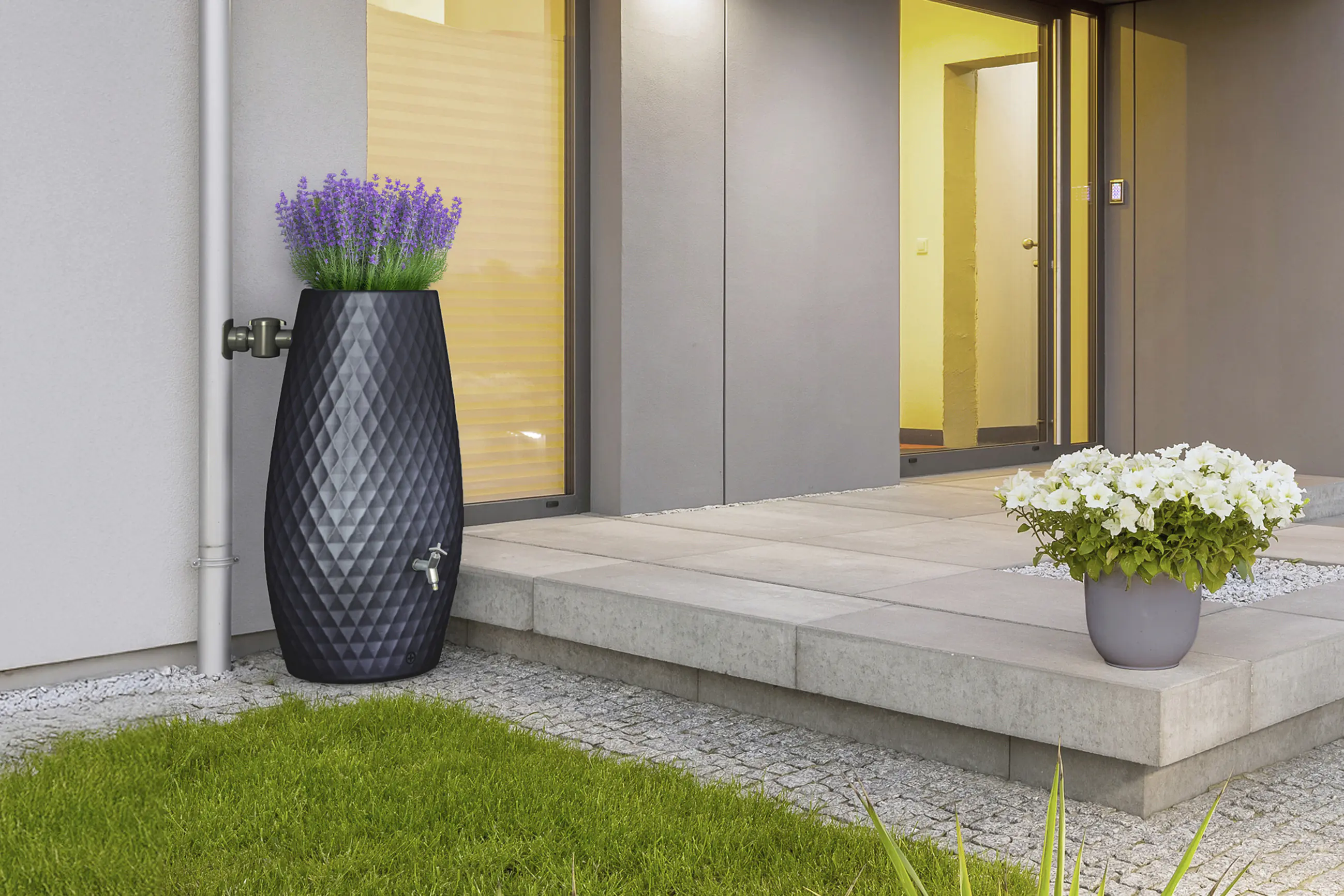 Garantia Regentonne Triagon 2in1 oval inkl. Pflanzschale 230 L graphitgrau