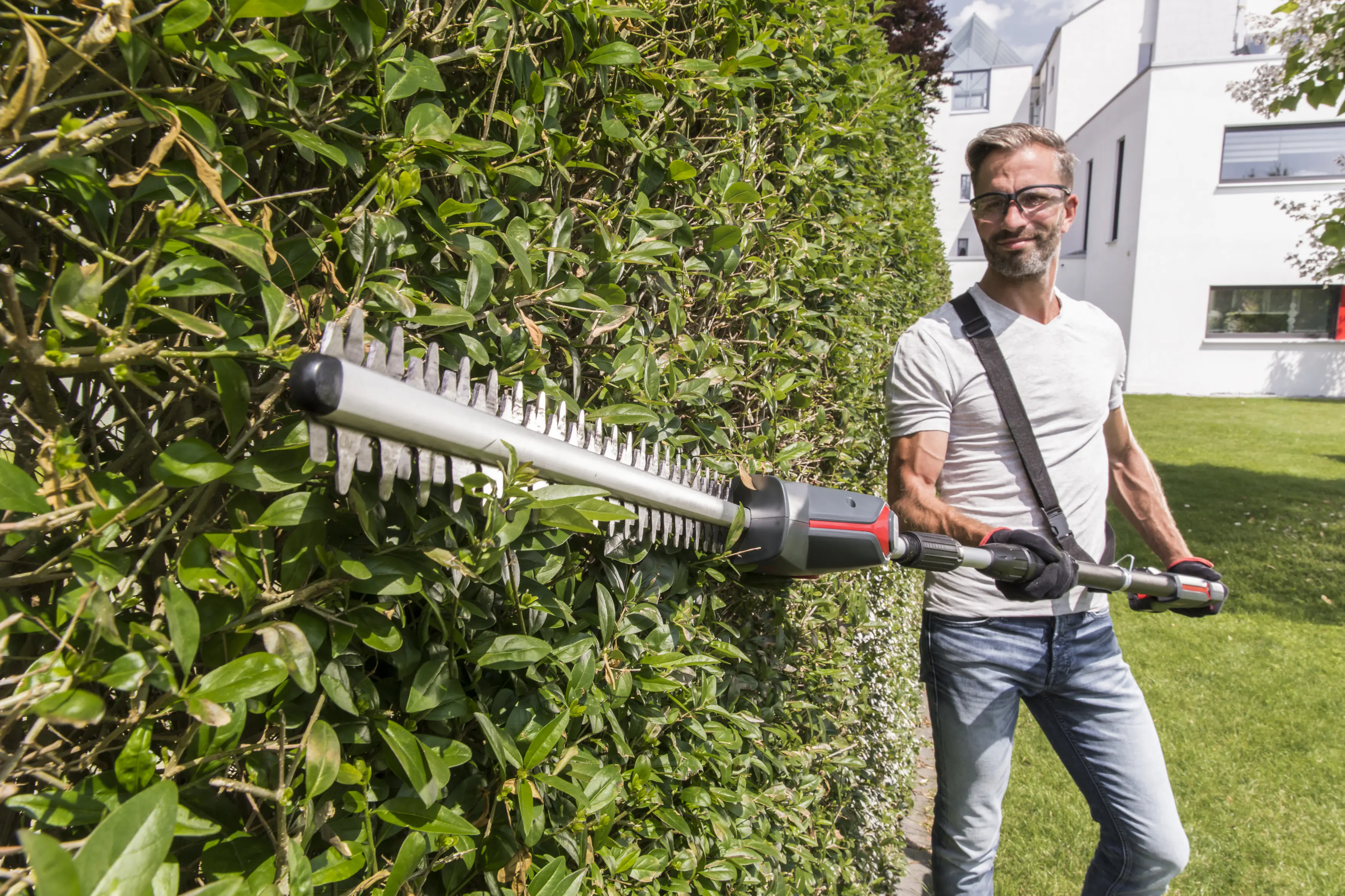 AL-KO Akku-Hochheckenschere HTAD 1845 18 V / 36 V - 45 cm Schnittlänge ohne Akku und Ladegerät