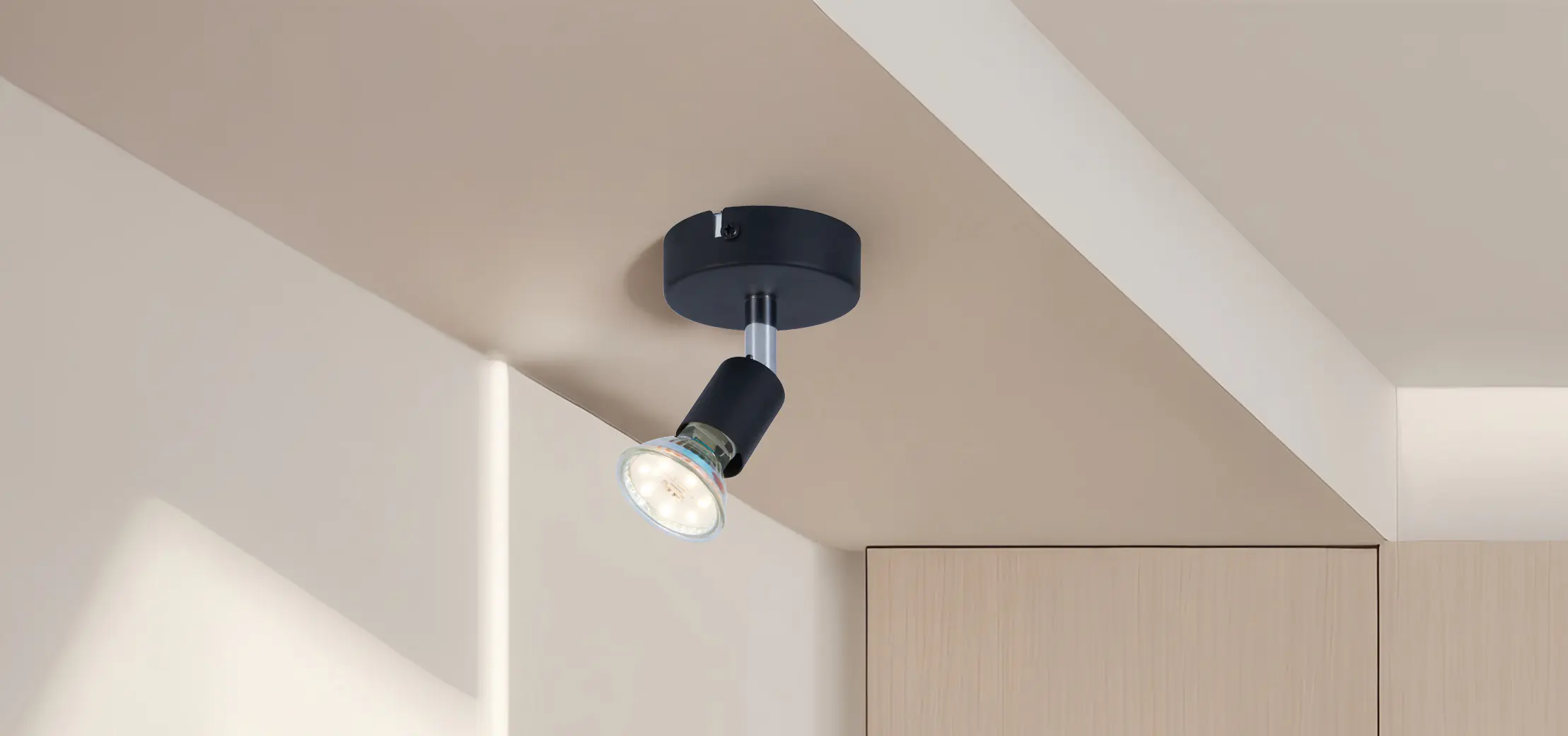 LED Leuchte 1er Spot Linos 1 schwarz Ø 8 x 11 cm warmweiß