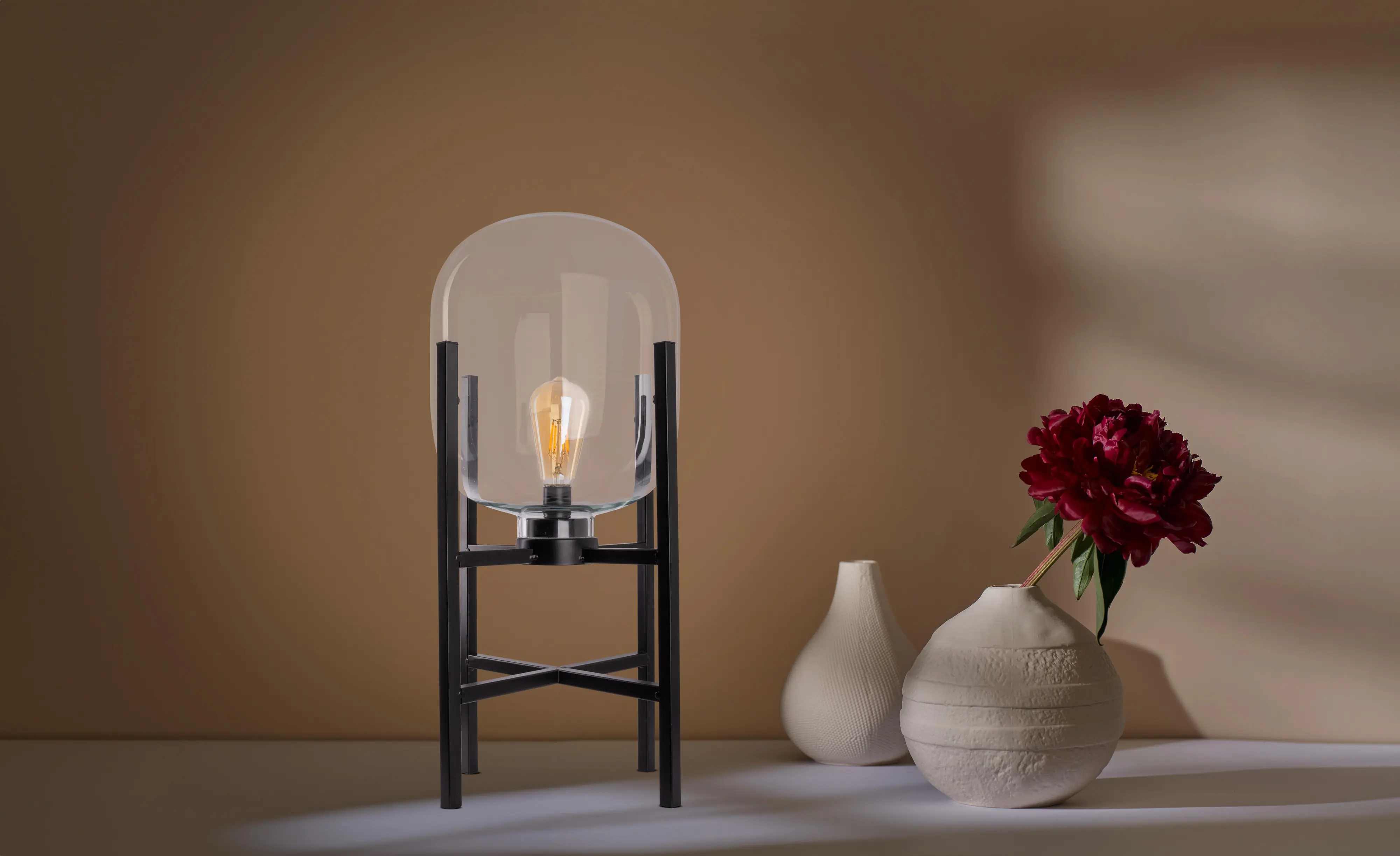 Näve Akku-Außenleuchte Lora 58 cm schwarz/transparent warmweiß