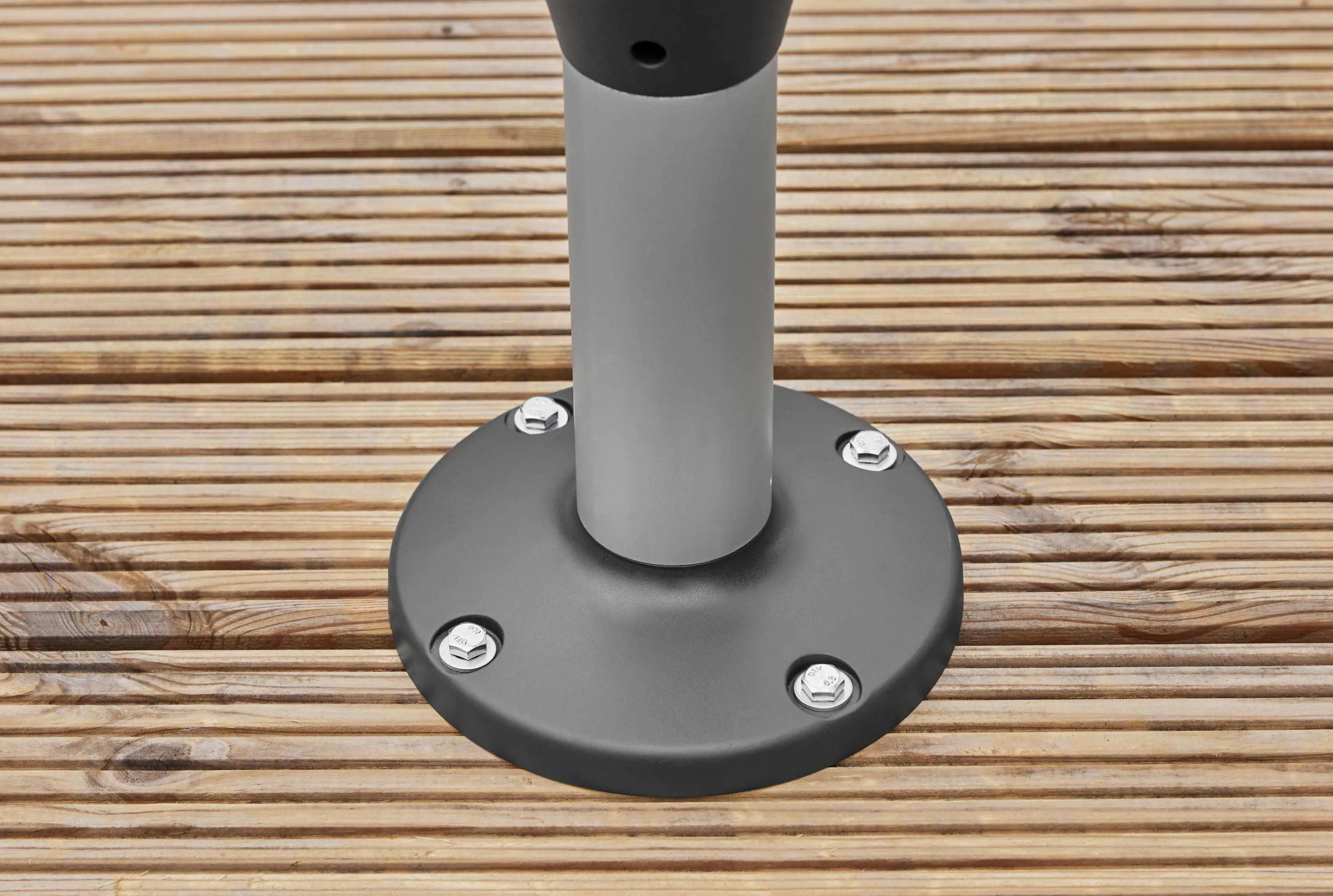 Gardena Terrassen-Schlauchbox RollUp M mit 20 m Schlauch automatisches Aufrollen Gardena Terrassen-Schlauchbox RollUp M mit 20 m Schlauch automatisches Aufrollen