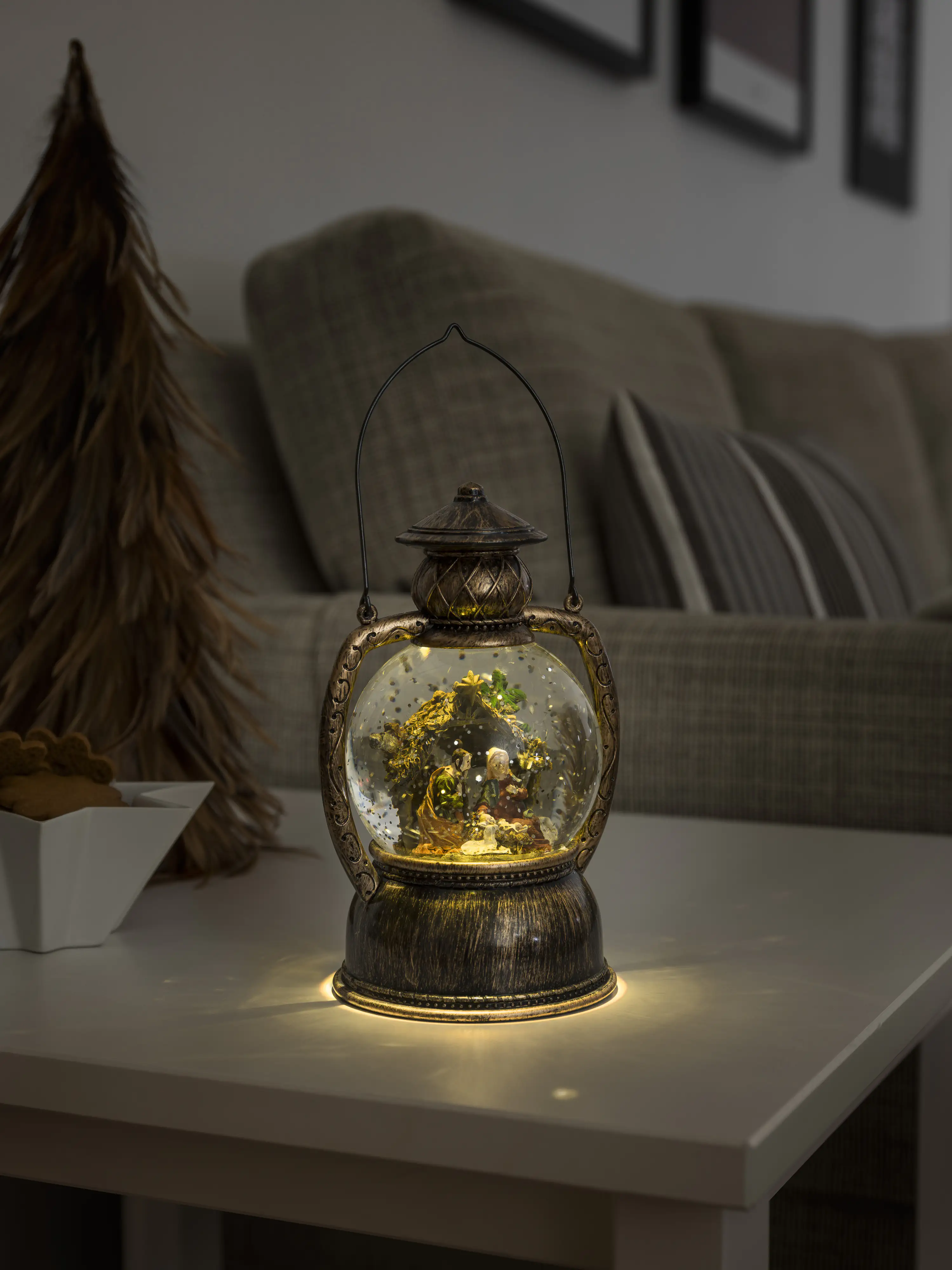 Konstsmide LED Kugellaterne Weihnachtskrippe 20 x Ø 12 cm