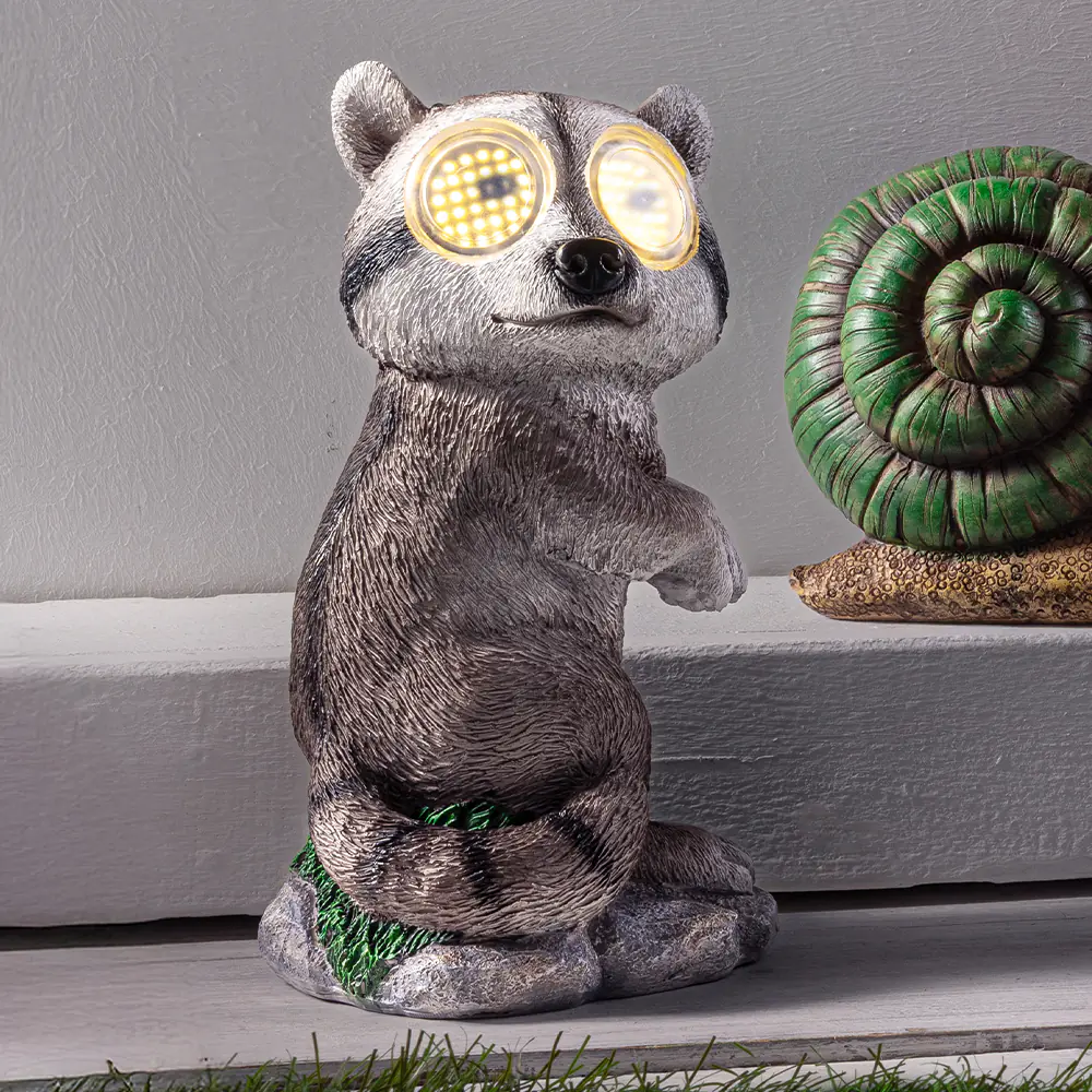 LED Dekofigur Solar Waschbär Rolling Eyes 21–26 cm warmweiß braun