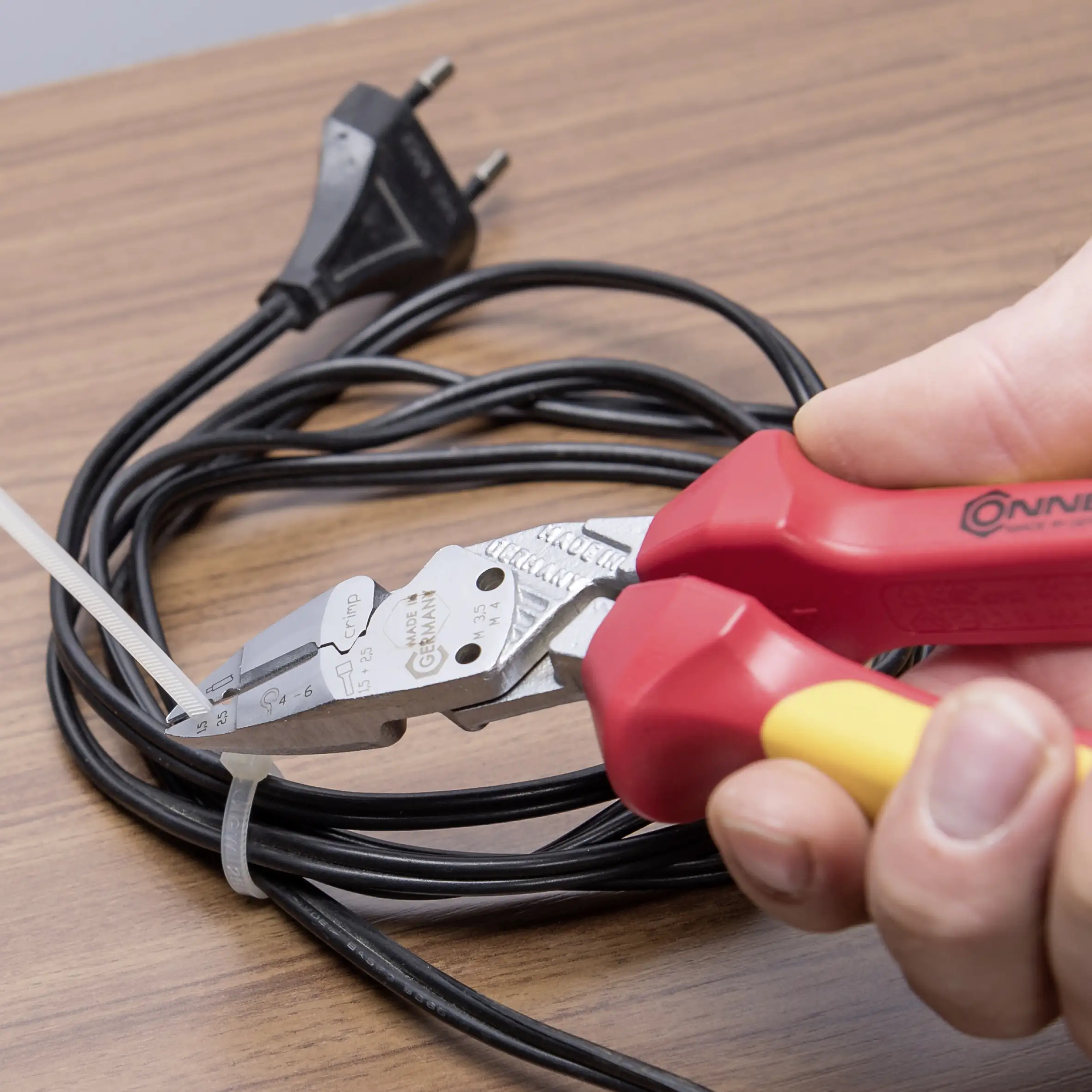 Connex Multifunktionszange EvoMaxx 180 mm