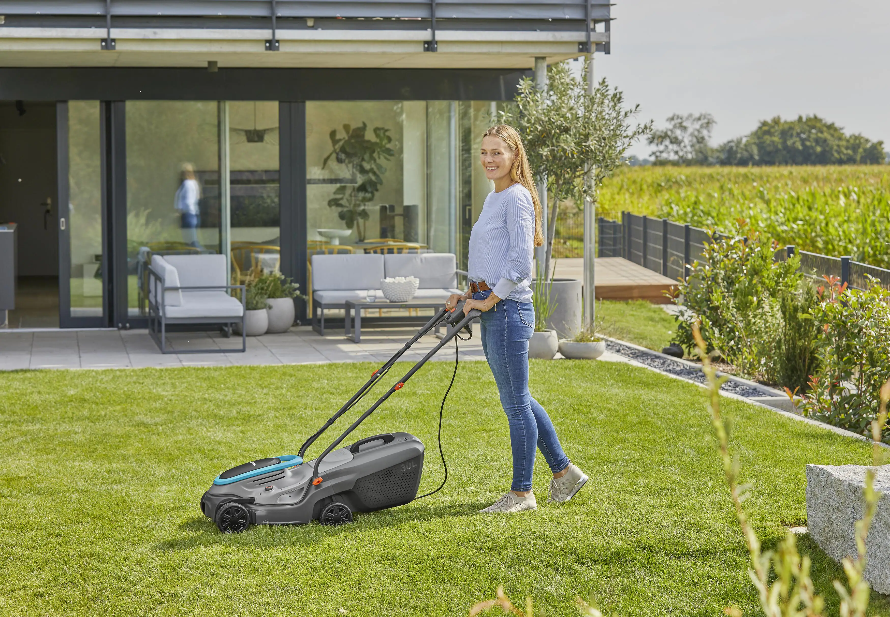 Gardena Elektro Rasenmäher PowerMax 1200/32 G2 32 cm Schnittbreite Gardena Elektro Rasenmäher PowerMax 1200/32 G2 32 cm Schnittbreite