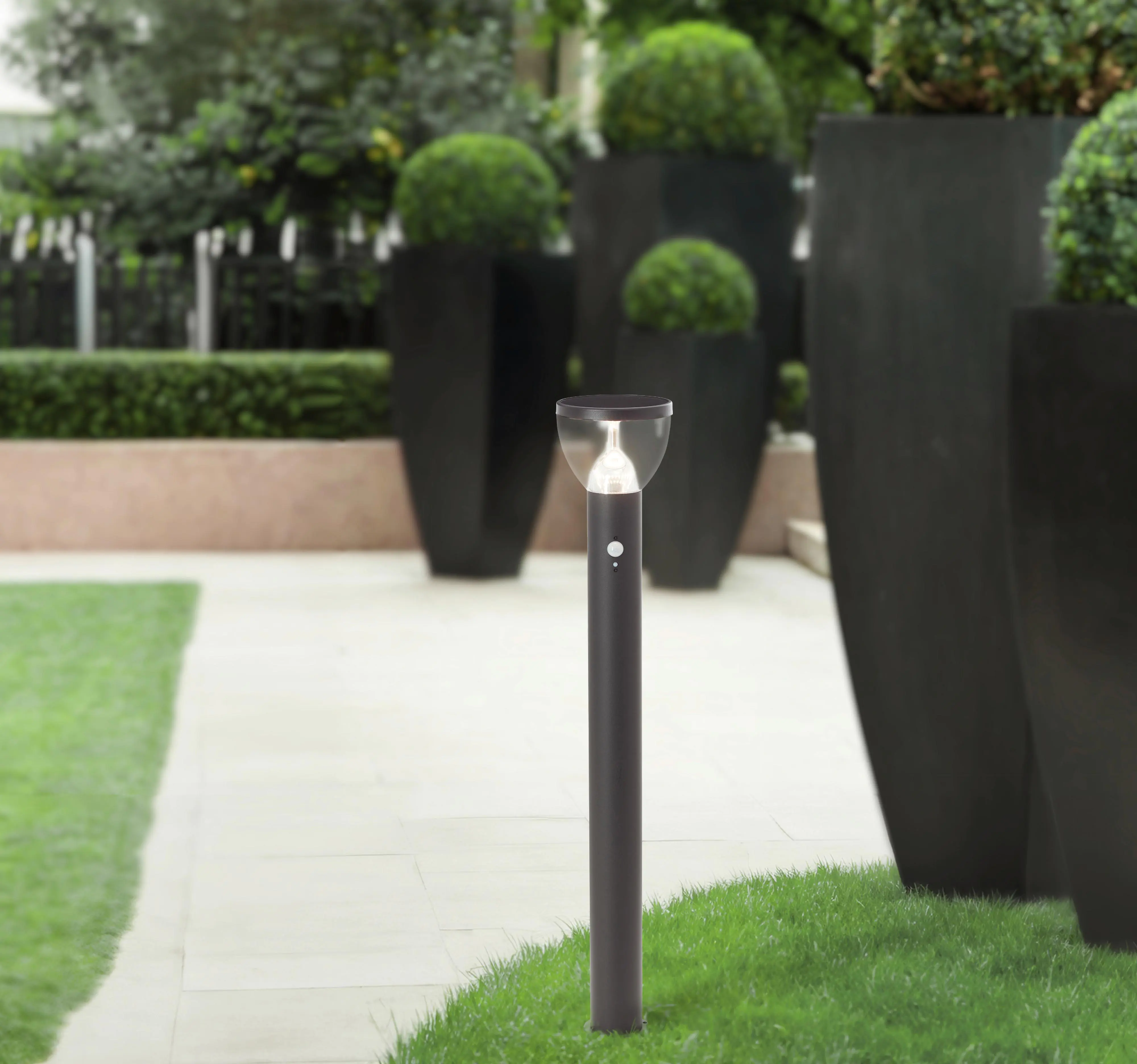 Brilliant Solar-Stehleuchte Tulip 3W warmweiß Bewegungsmelder Brilliant Solar-Stehleuchte Tulip 3W warmweiß Bewegungsmelder