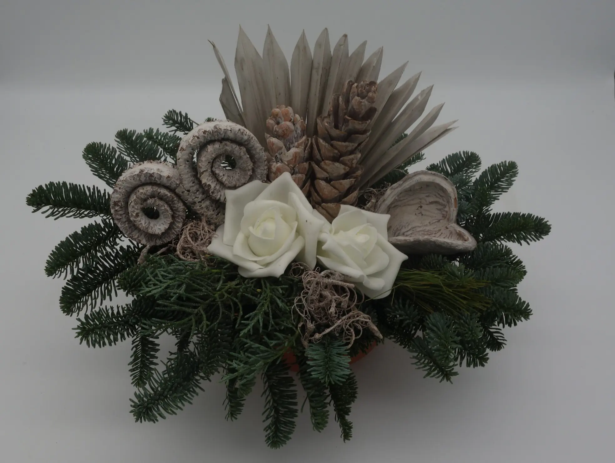 Grabschale mit Rosen weiß L 40 x B 25 cm